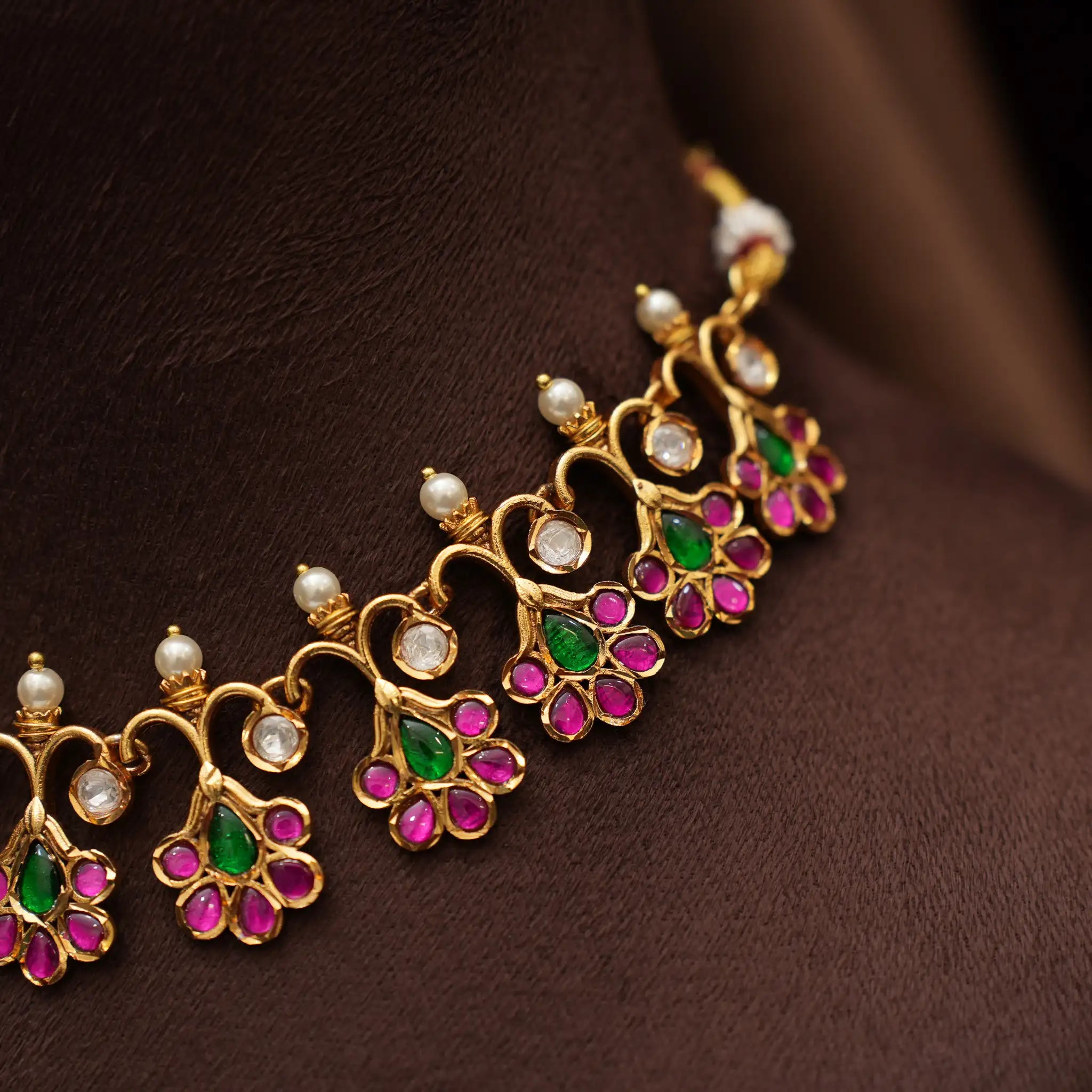 Drithi Polki Necklace - Reddish Pink
