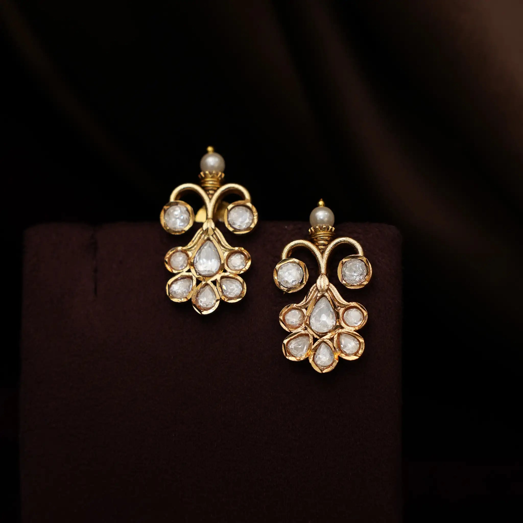 Drithi Polki Necklace - White