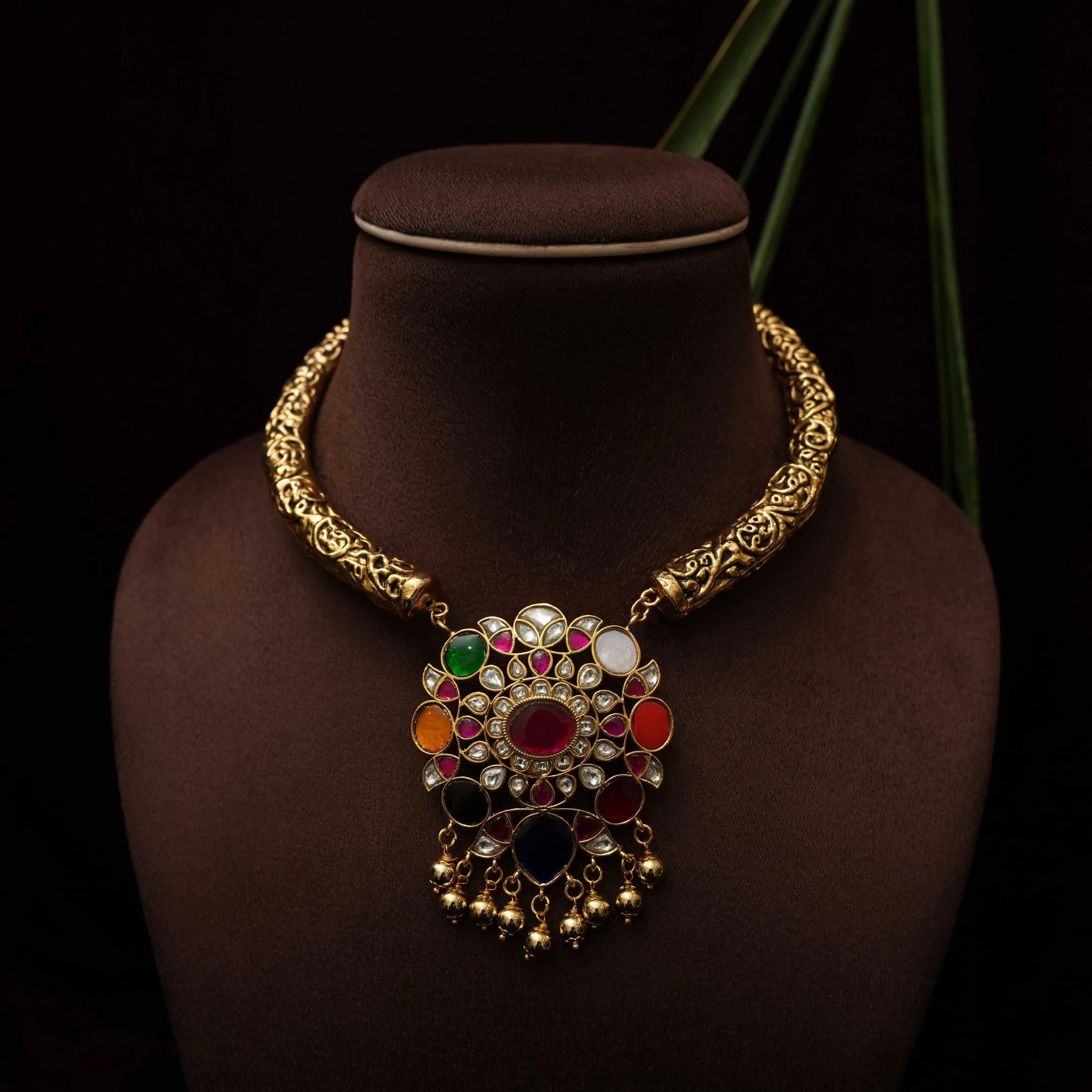 Druvan Hasli Necklace