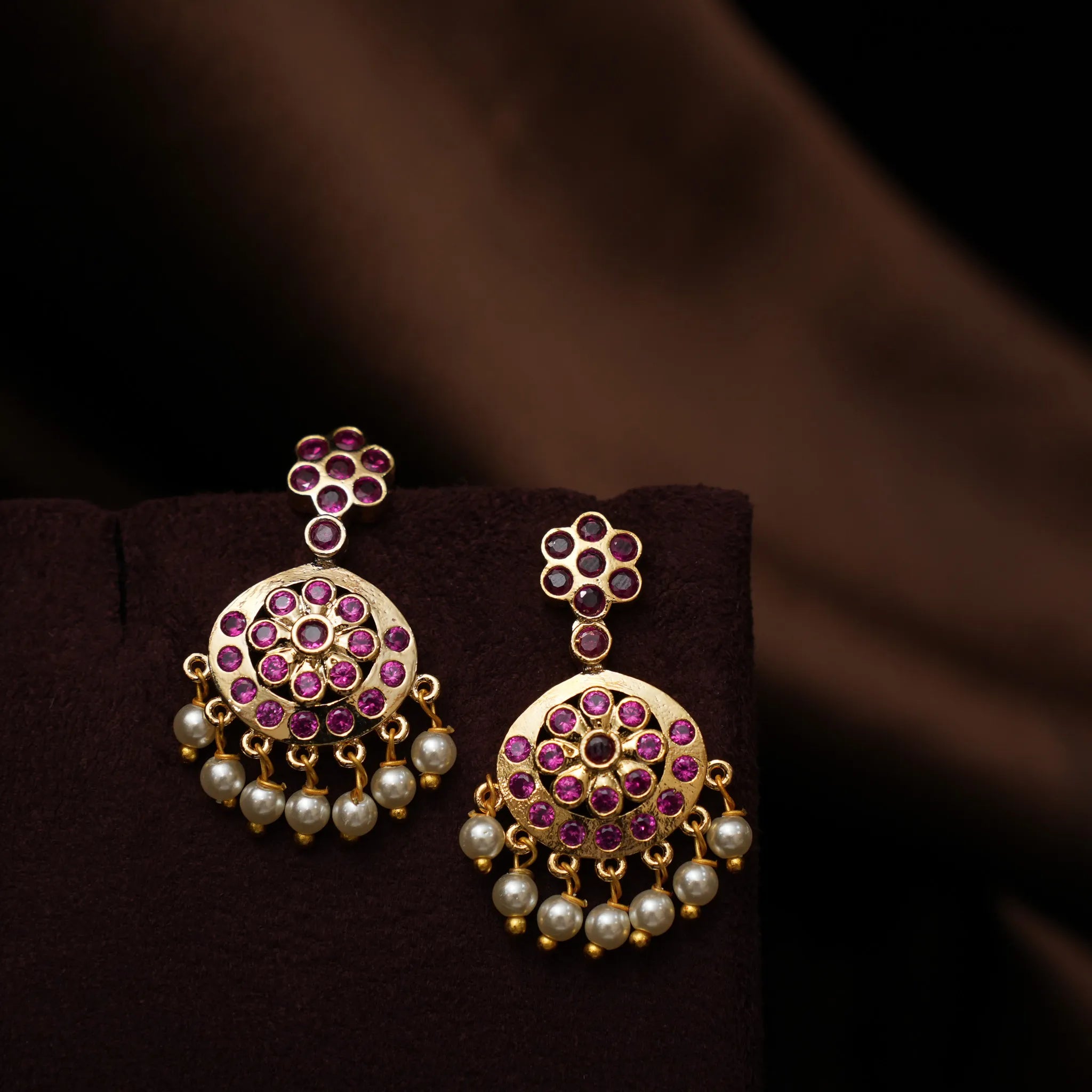 Dutt Antique Necklace - Rhea