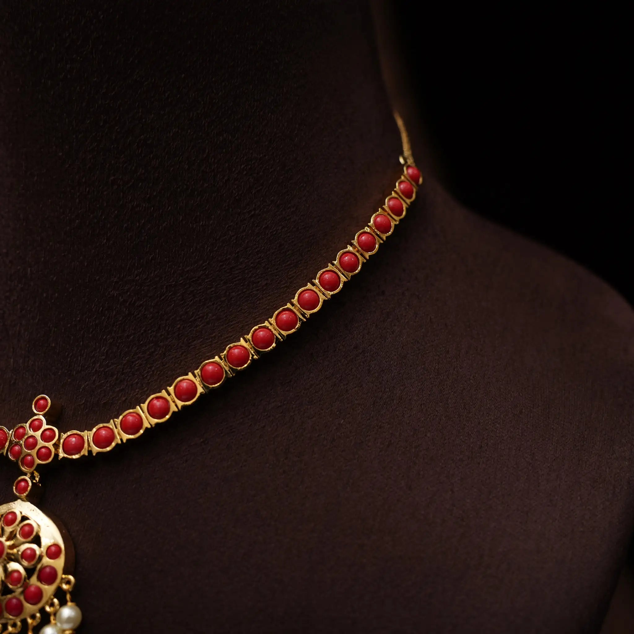 Dutt Antique Necklace - Ria