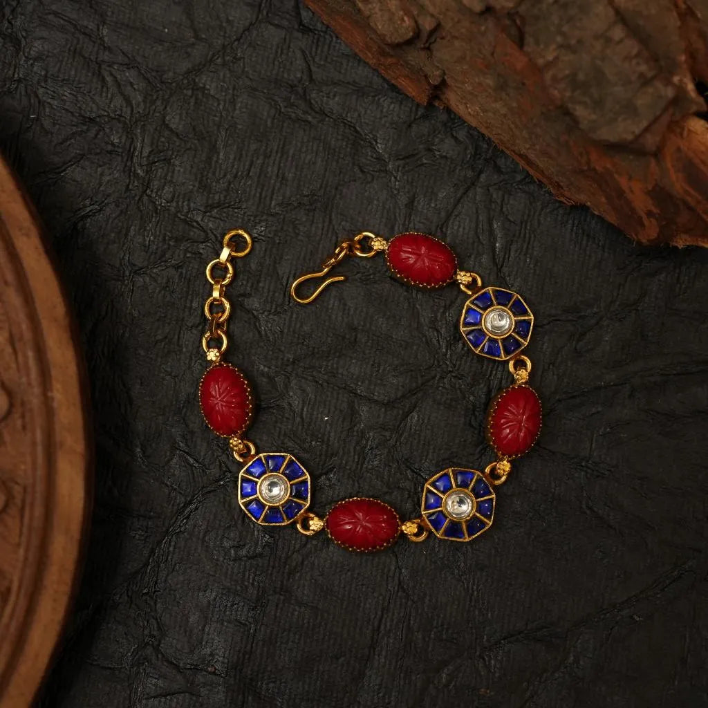 Ekantika Silver Bracelet