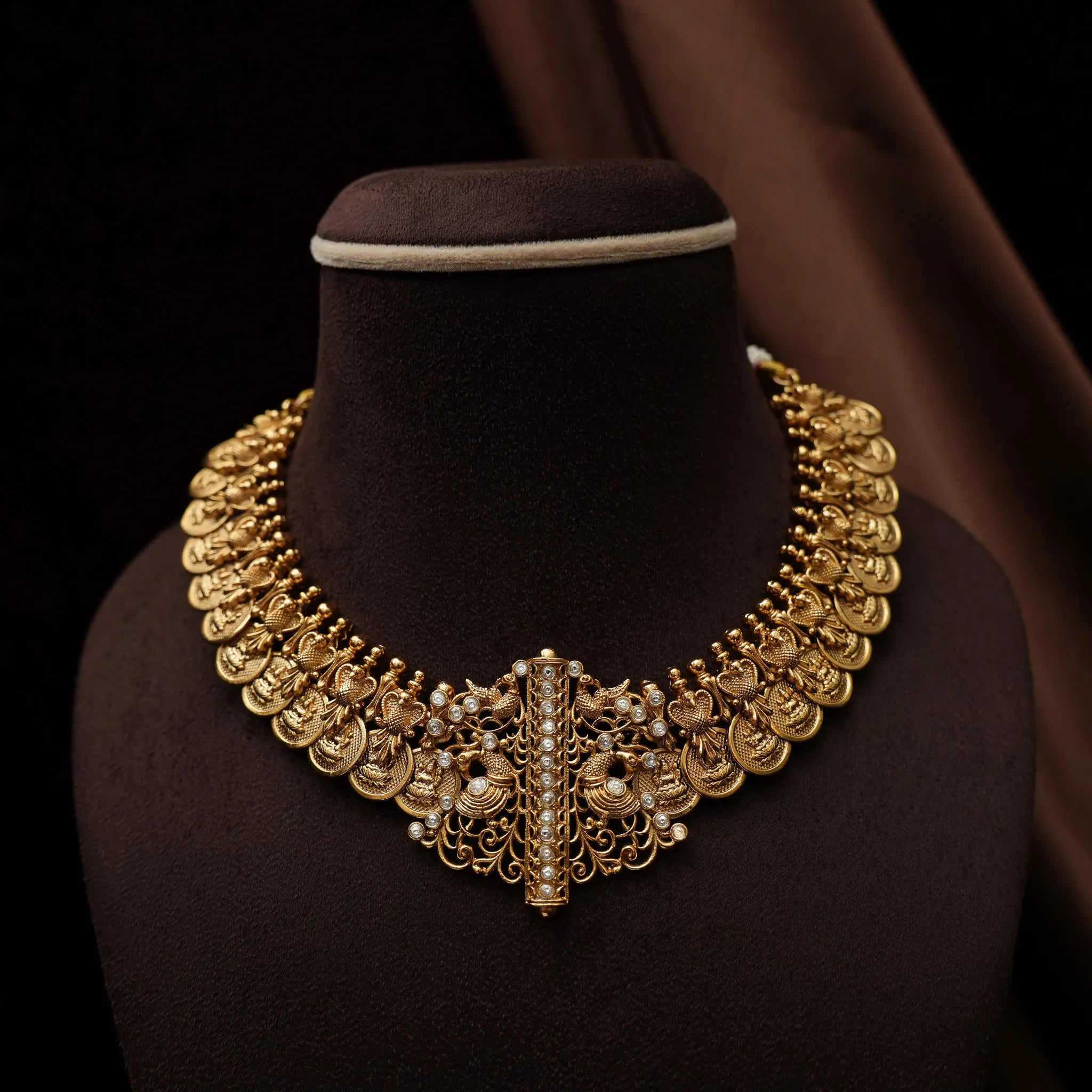 Eleanor Antique Necklace