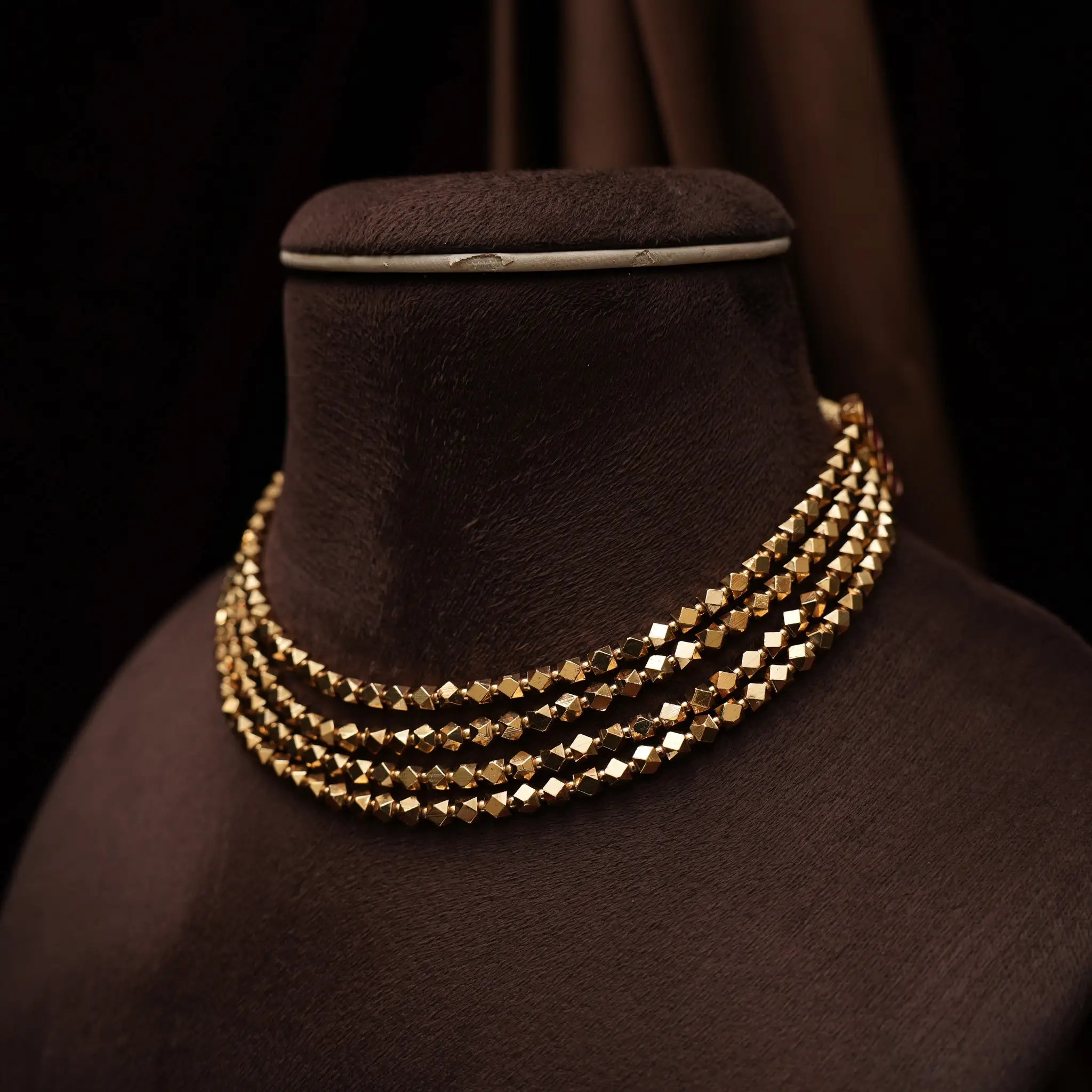 Elina Antique Choker