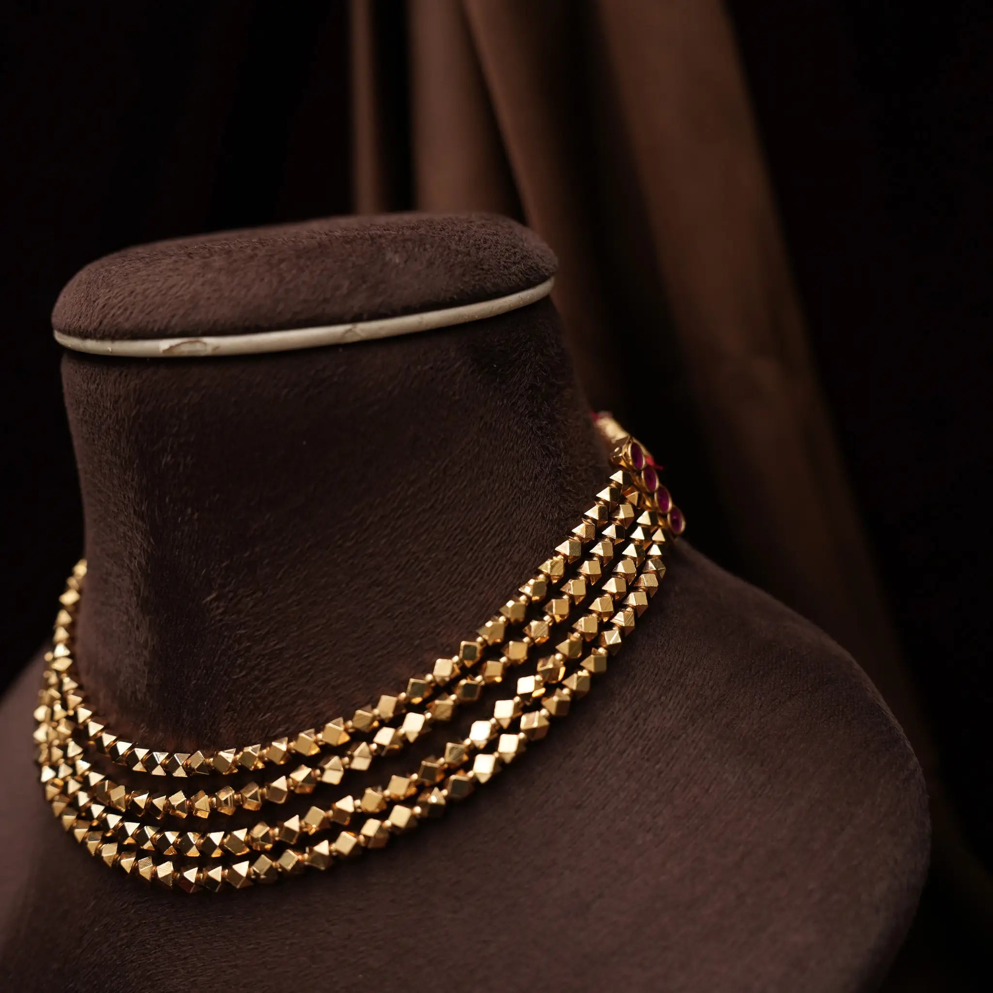 Elina Antique Choker