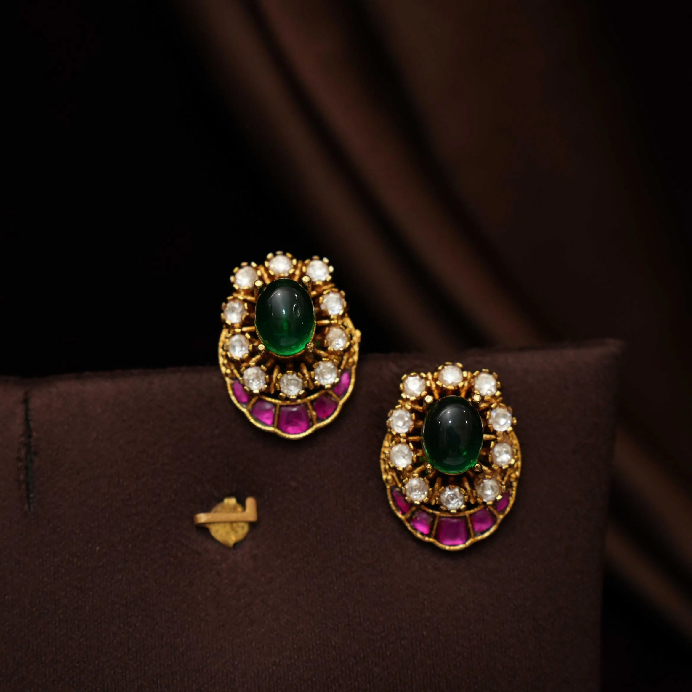 Ellie Polki Ear Stud - Red & Green