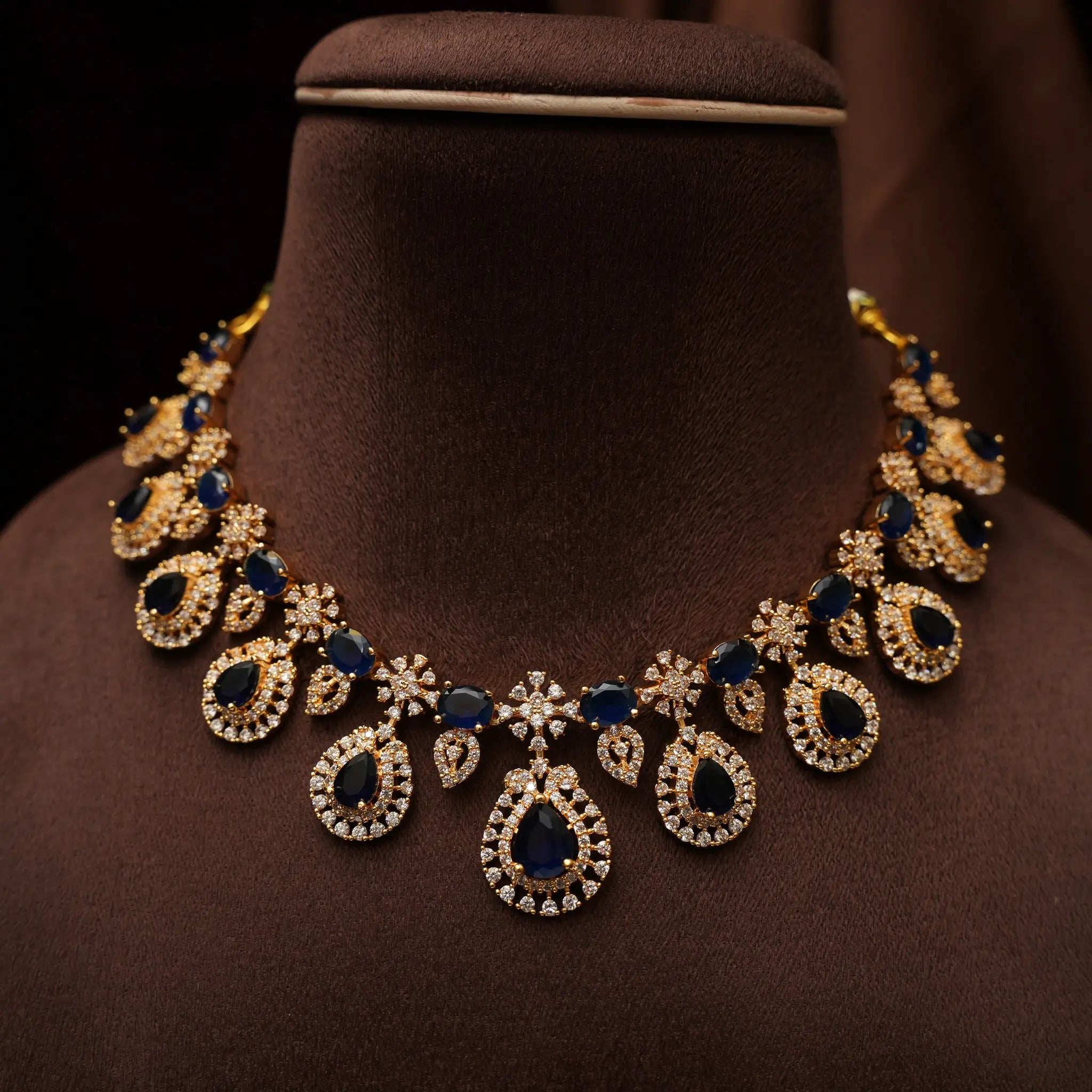 Evelyn Zircon Necklace