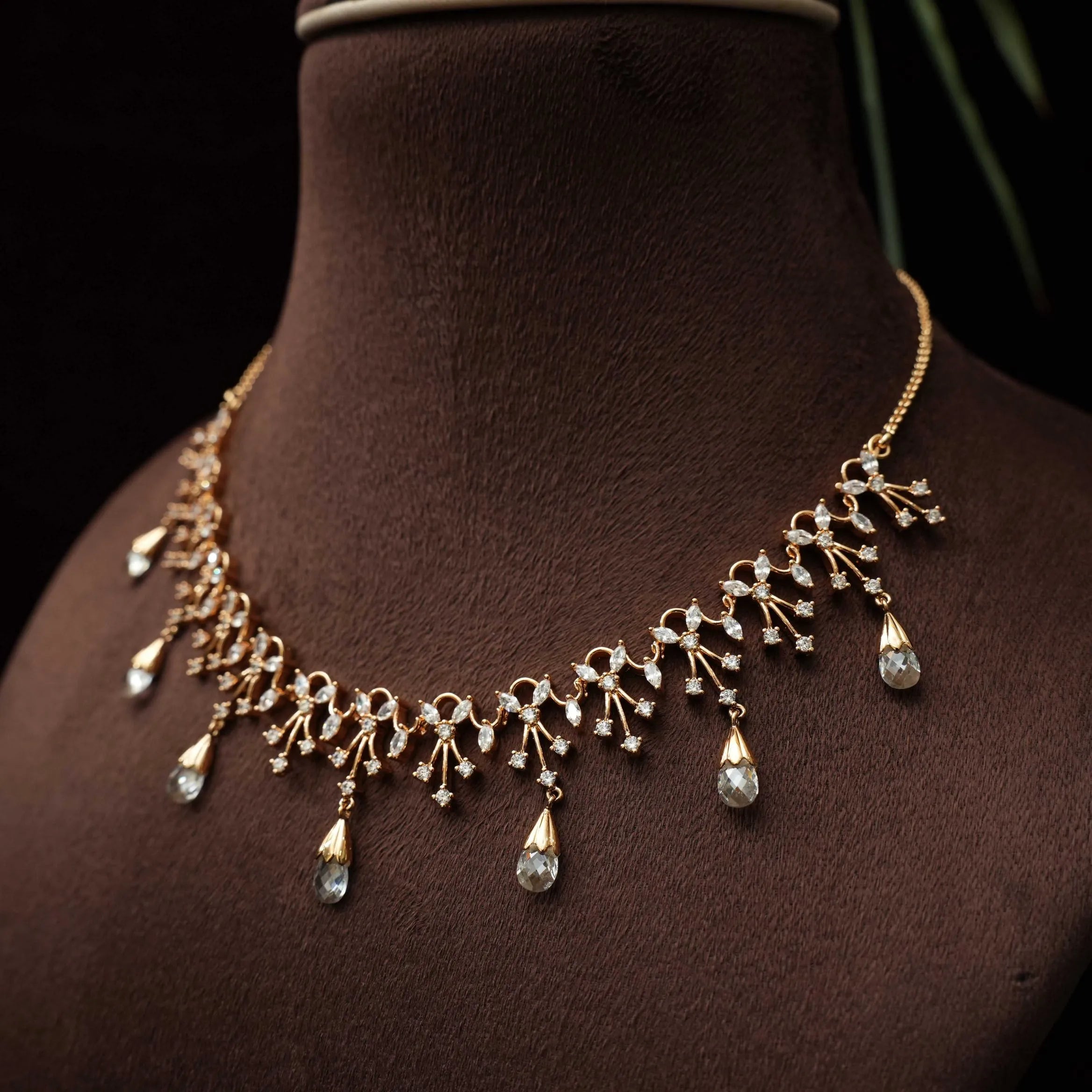 Faizan Zircon Necklace