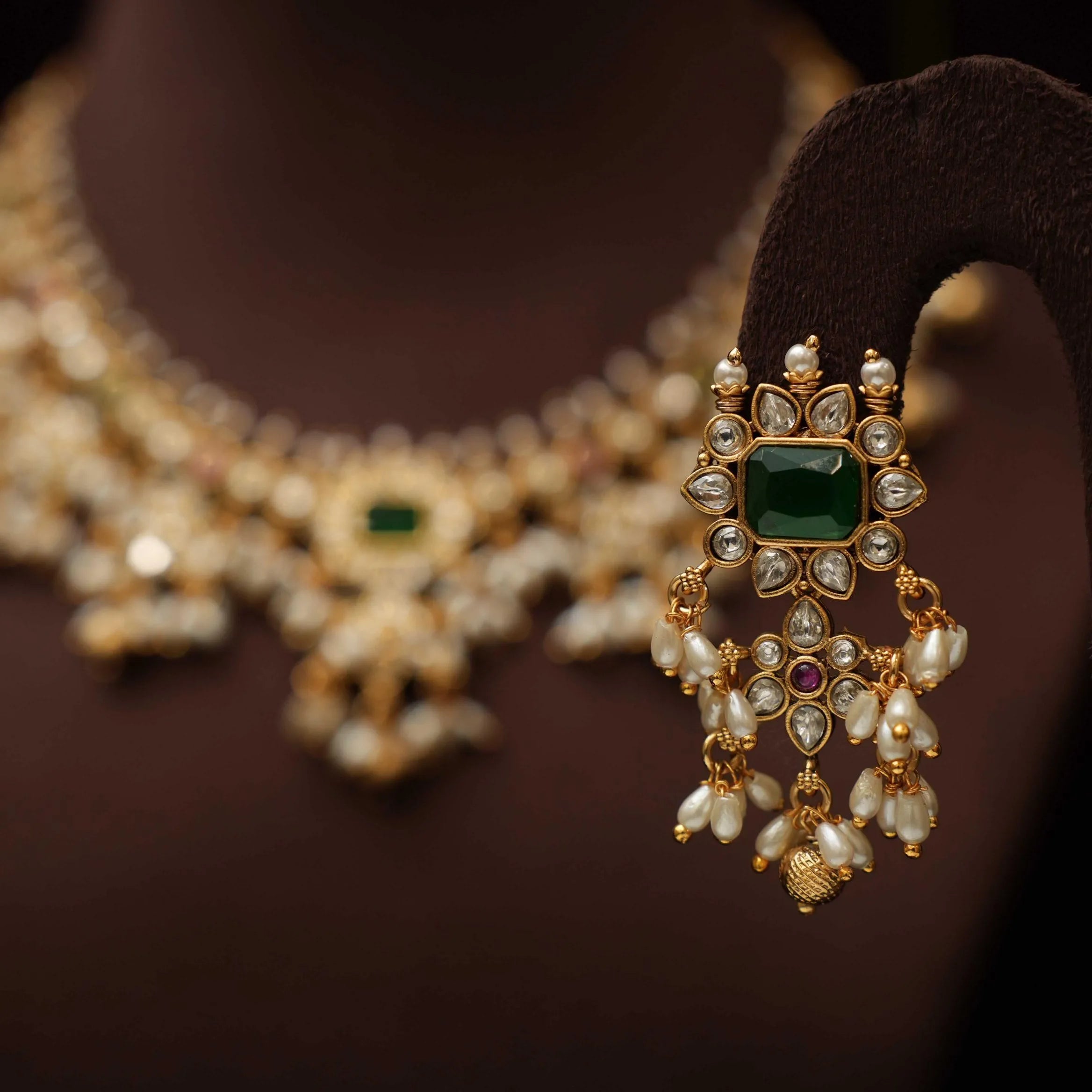 Falisha Guttupusulu Necklace - White