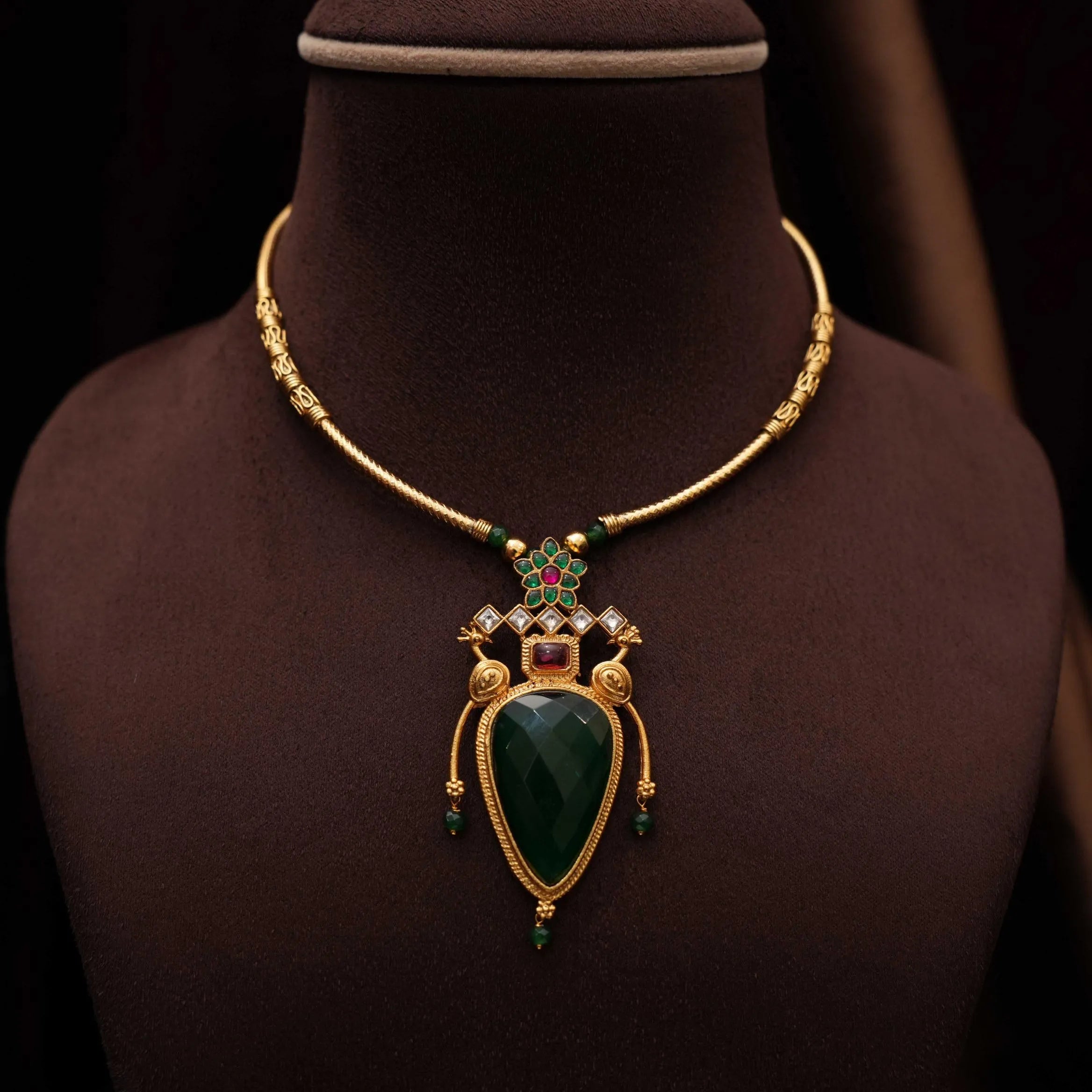 Fara Antique Hasli Necklace - Green