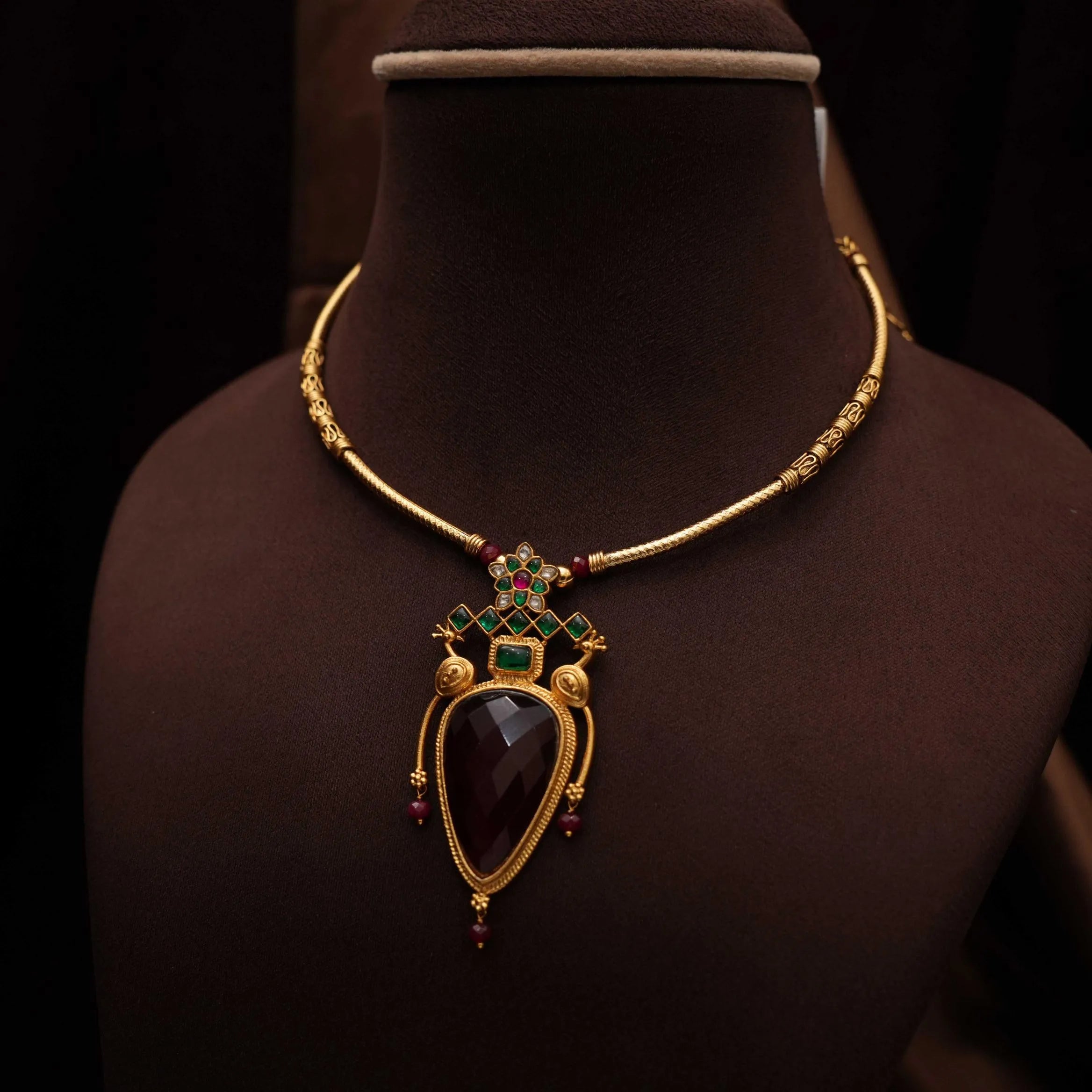 Fara Antique Hasli Necklace - Red