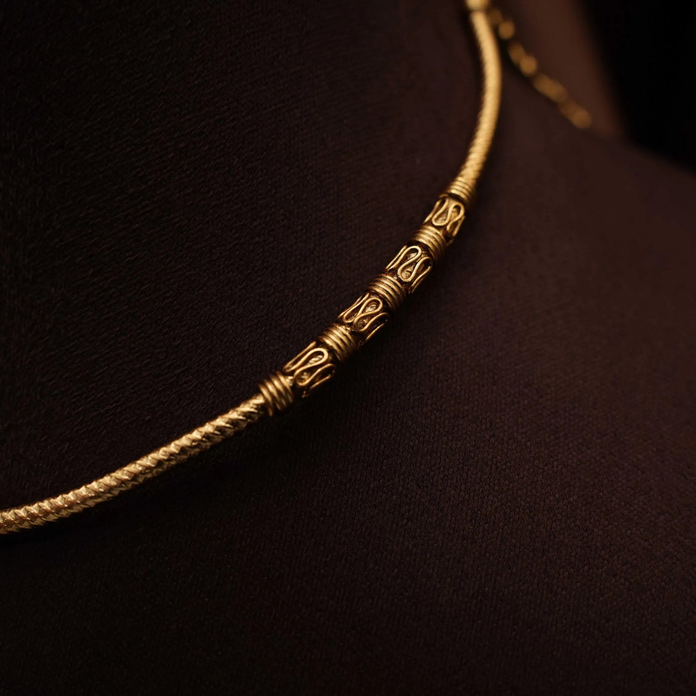 Fara Antique Hasli Necklace - Red