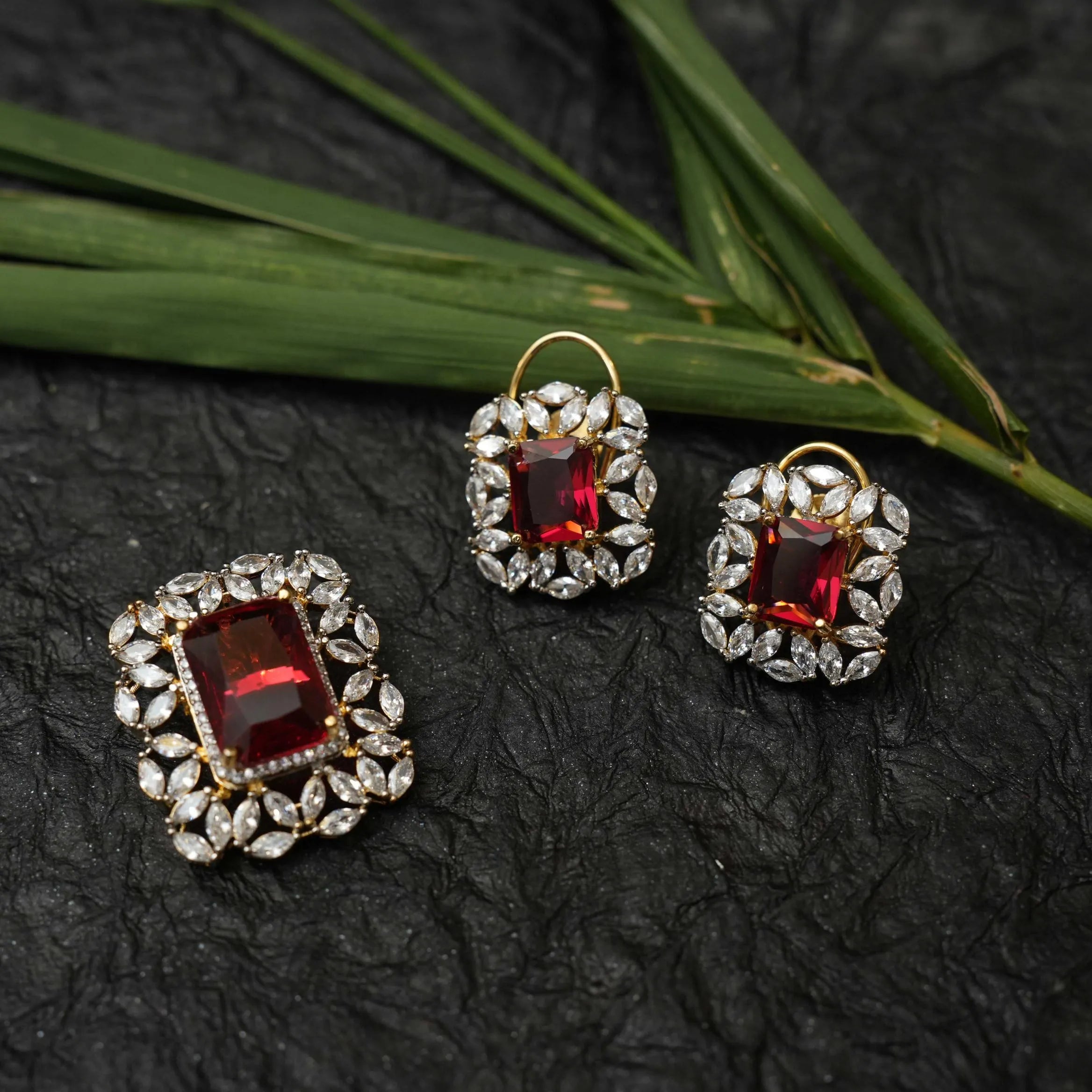 Faria Zircon Pendant - Red