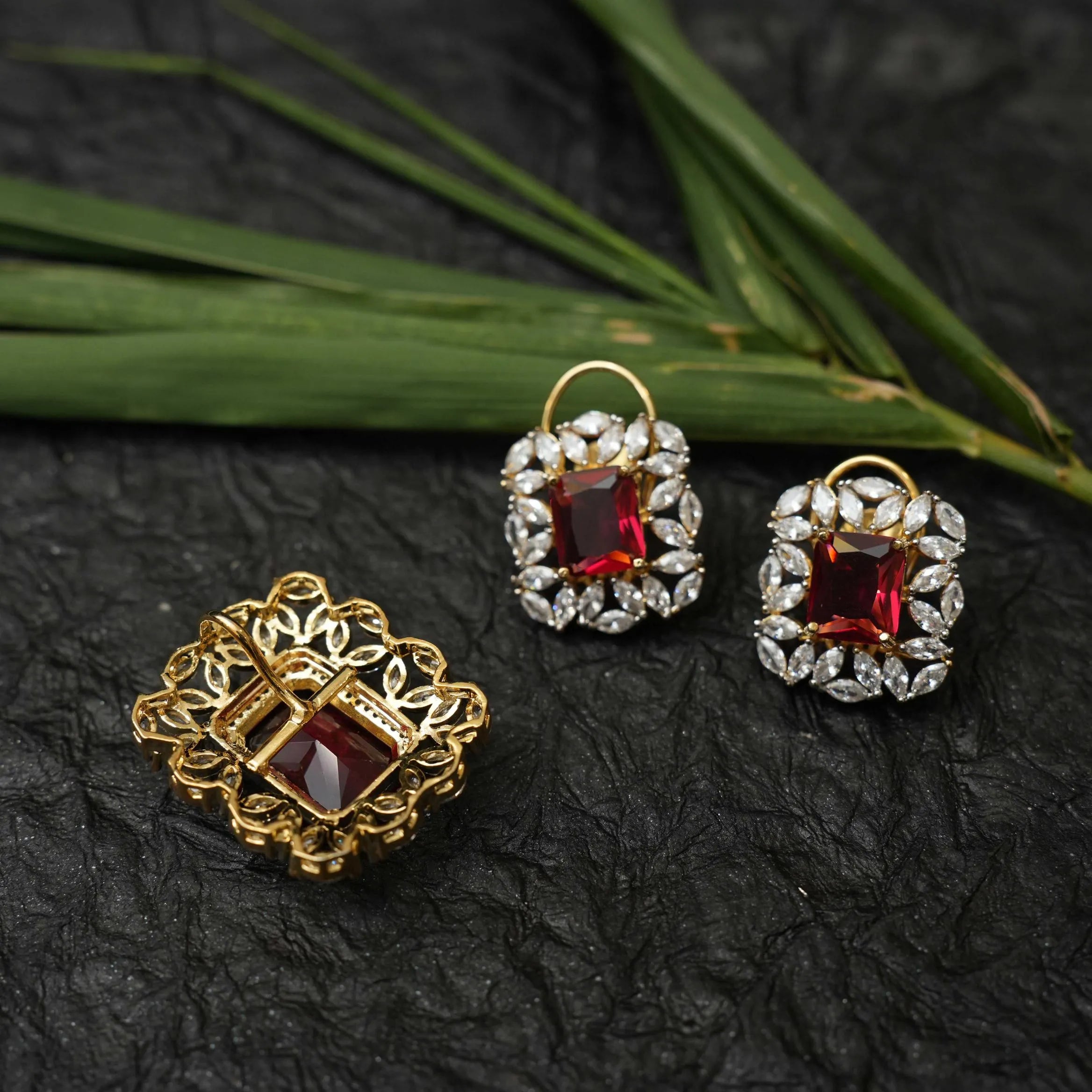 Faria Zircon Pendant - Red