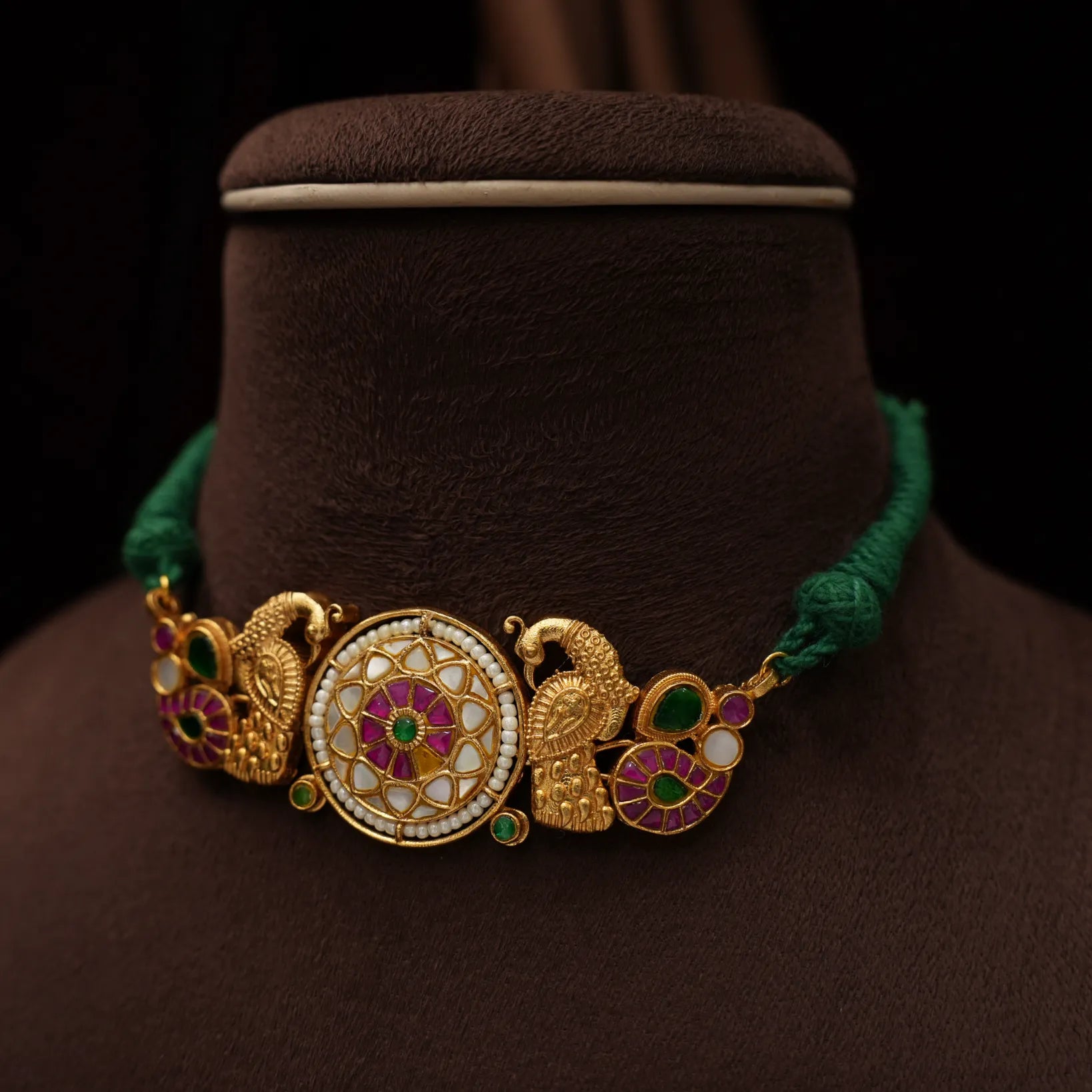 Finika Polki Choker - Red & Green