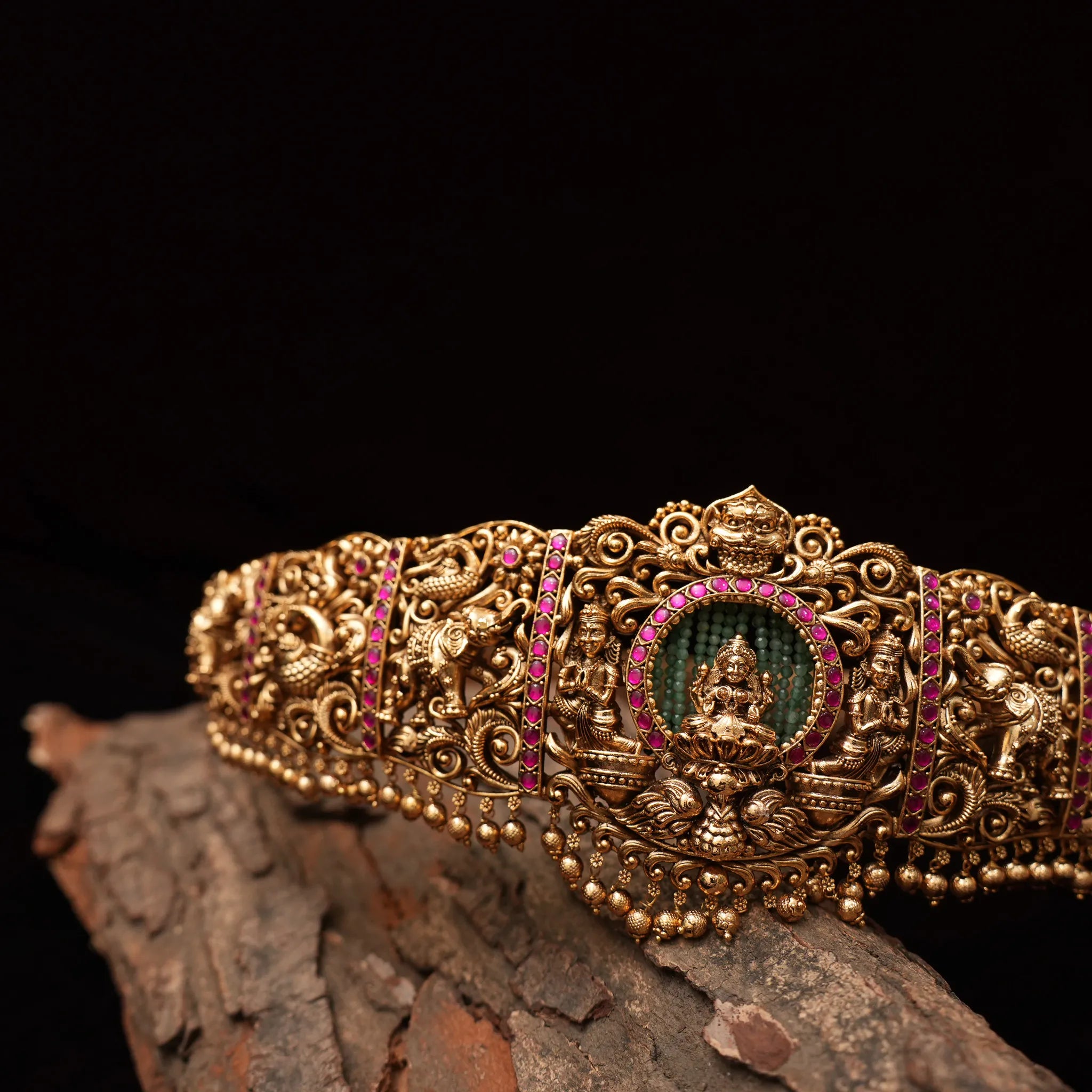 Finnika Antique Hip Belt - Ruby Pink