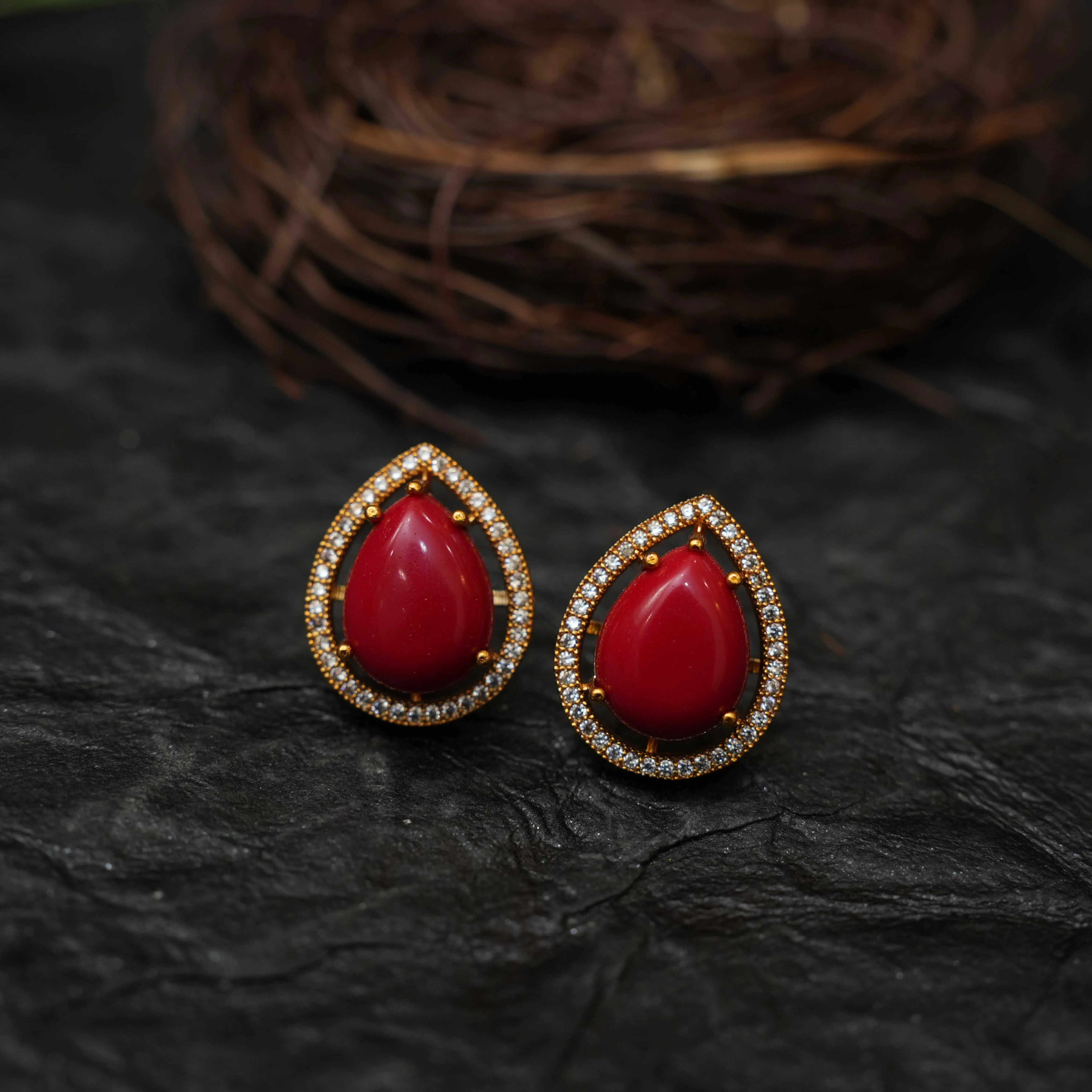 Fiona Antique Ear Stud - Coral