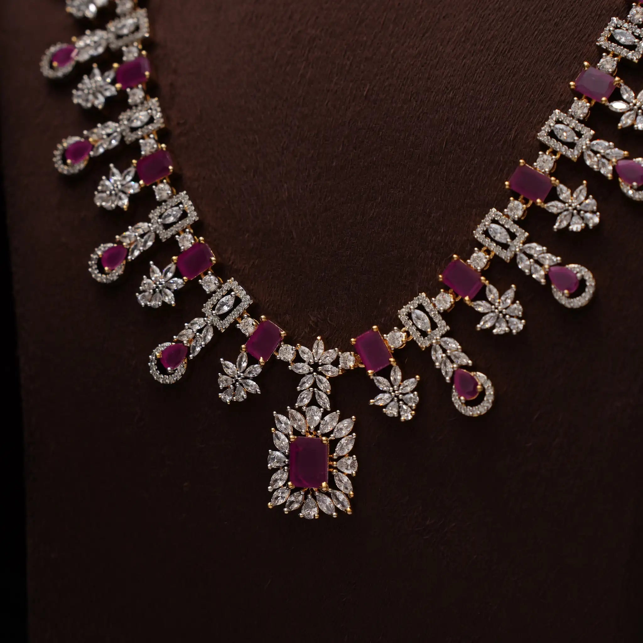 Furkan Zircon Necklace - Ruby Red