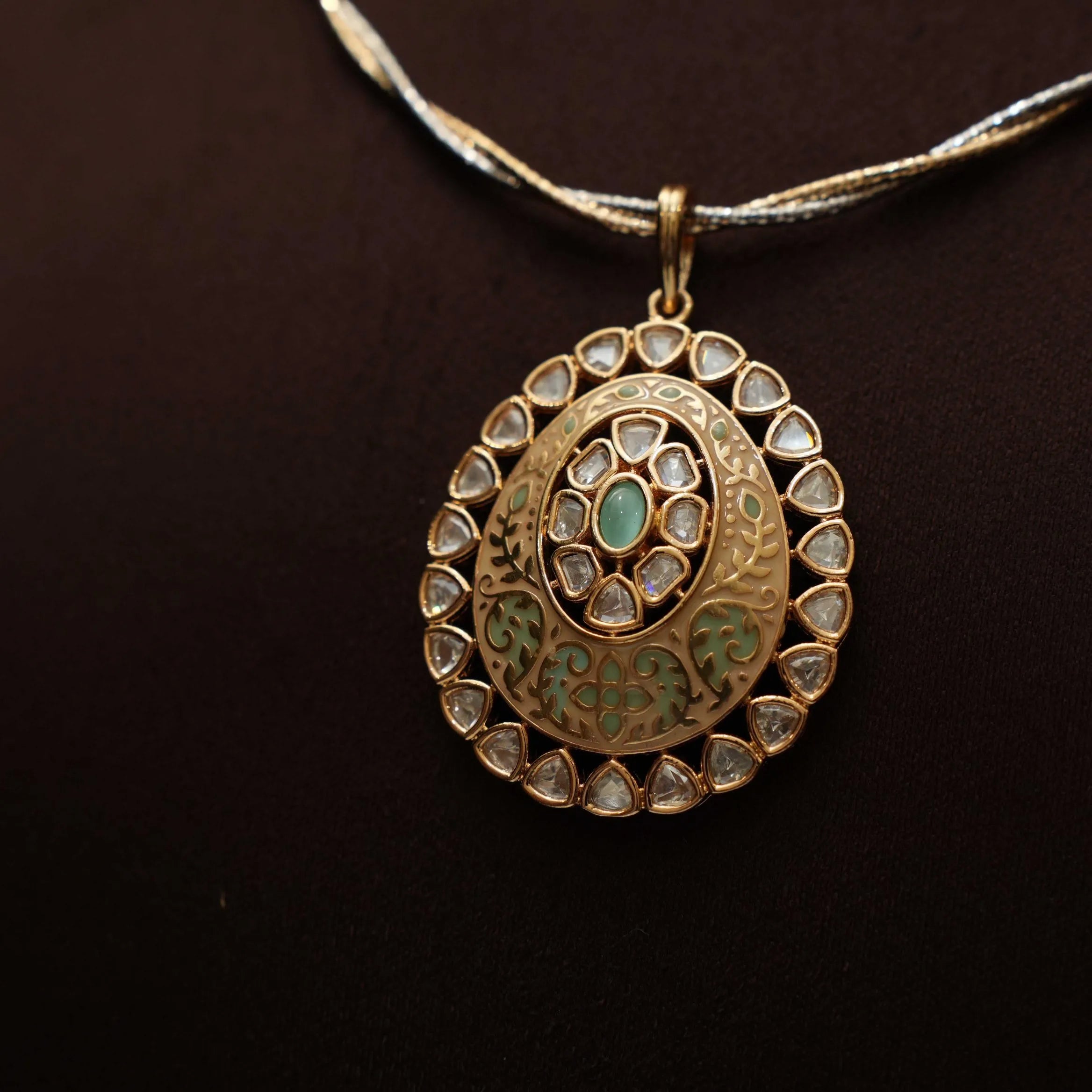 Gandini Zircon Hasli Necklace