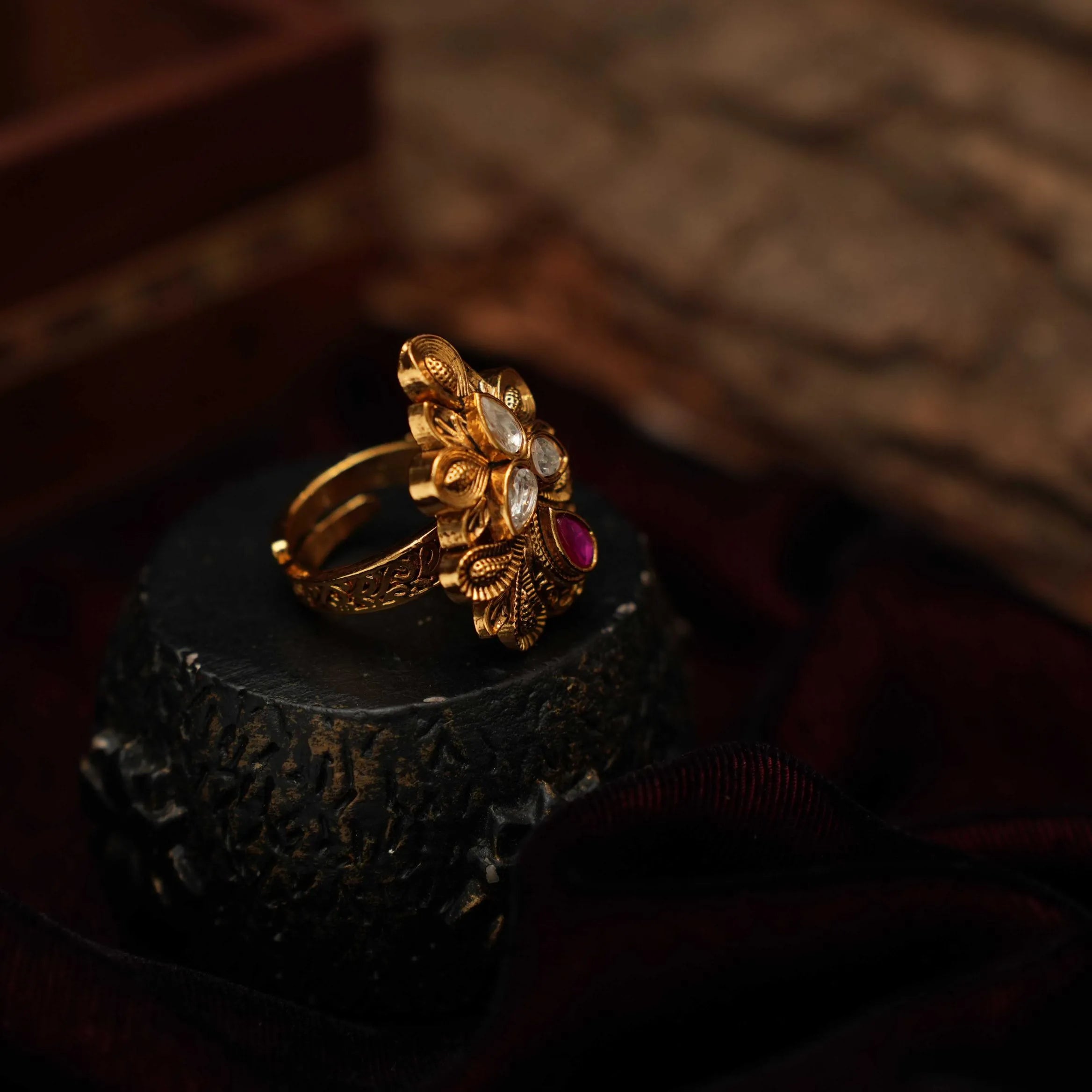 Ganika Antique Ring - Pink - Rimli Boutique