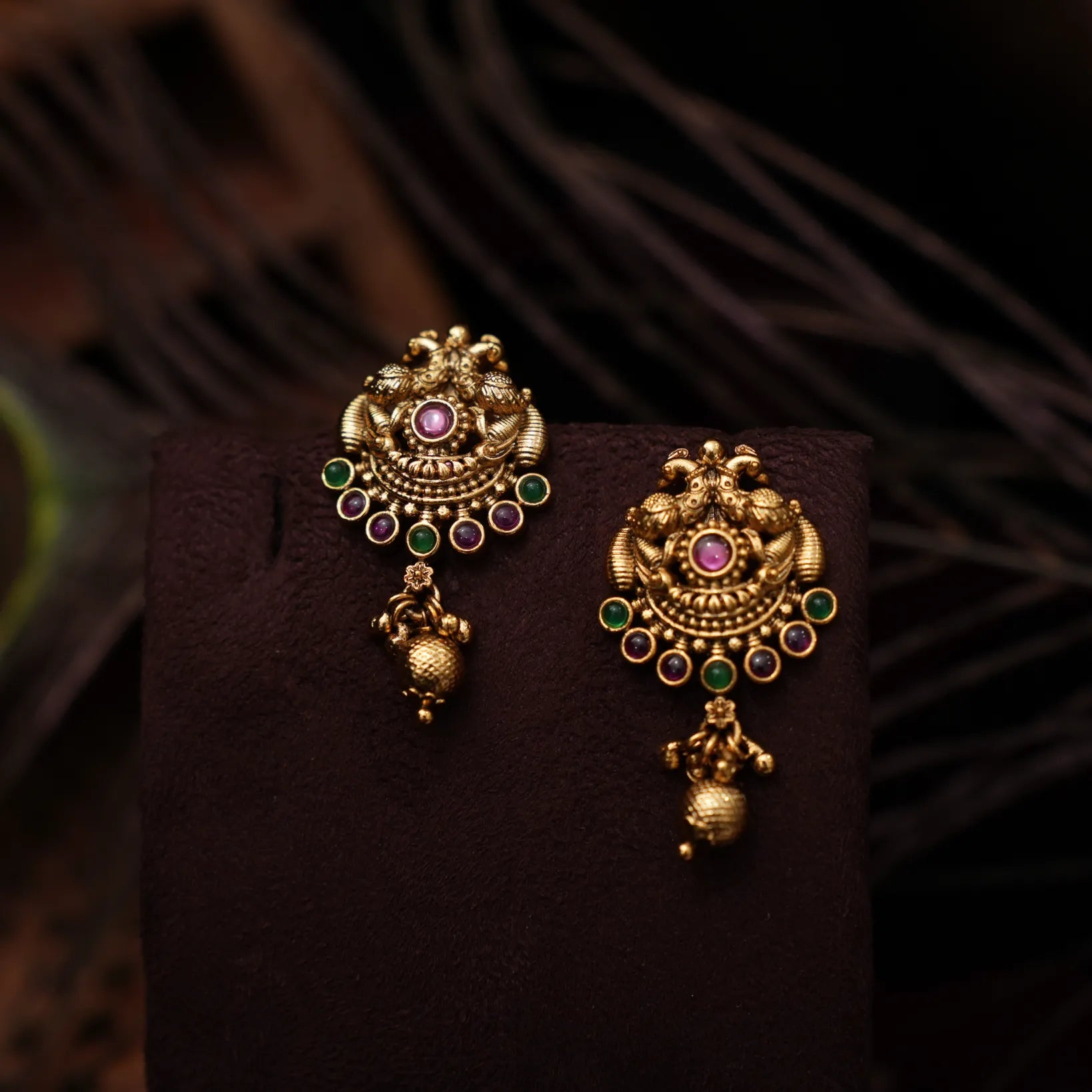 Gauri Antique Ear Stud - Red & Green