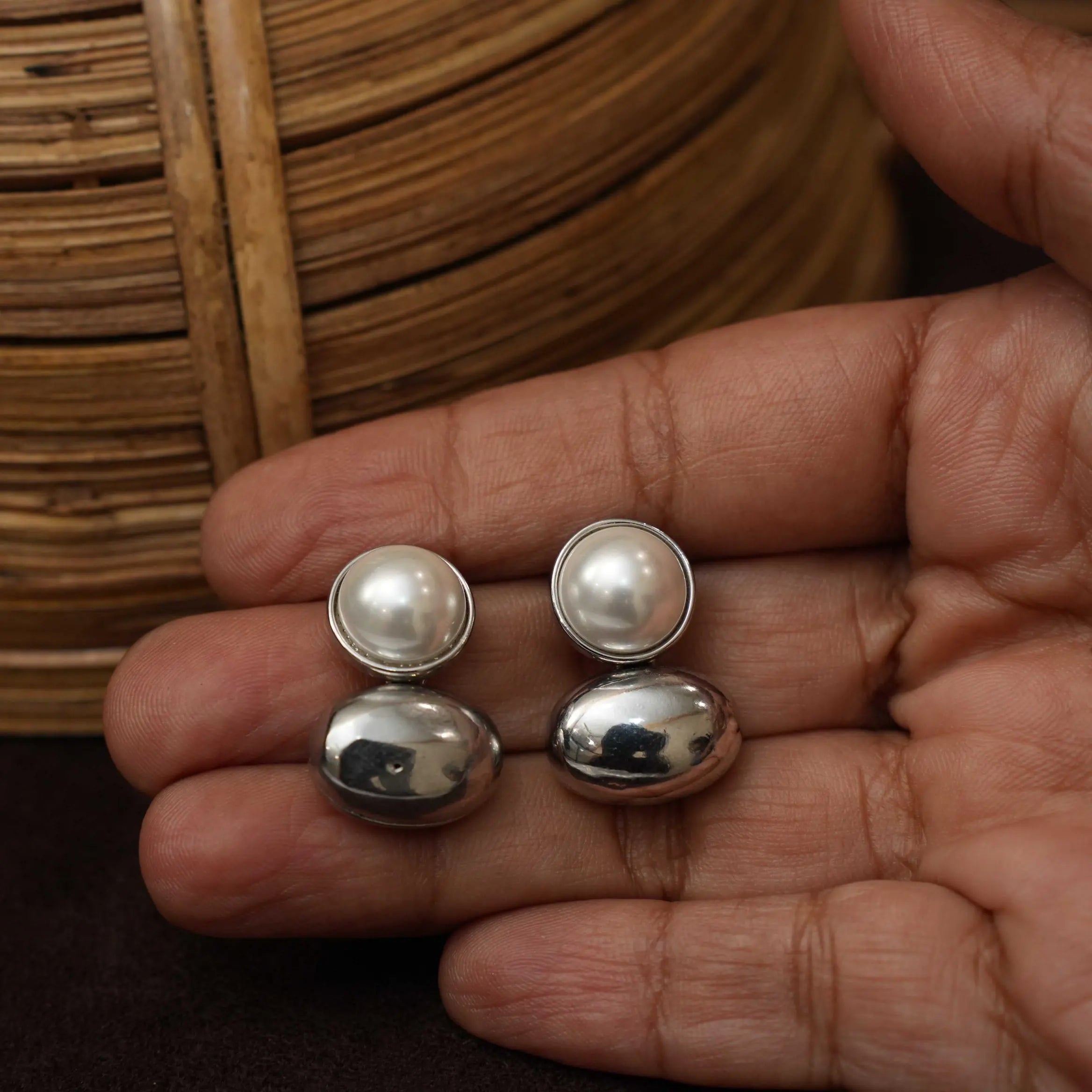Greta Zircon Earrings