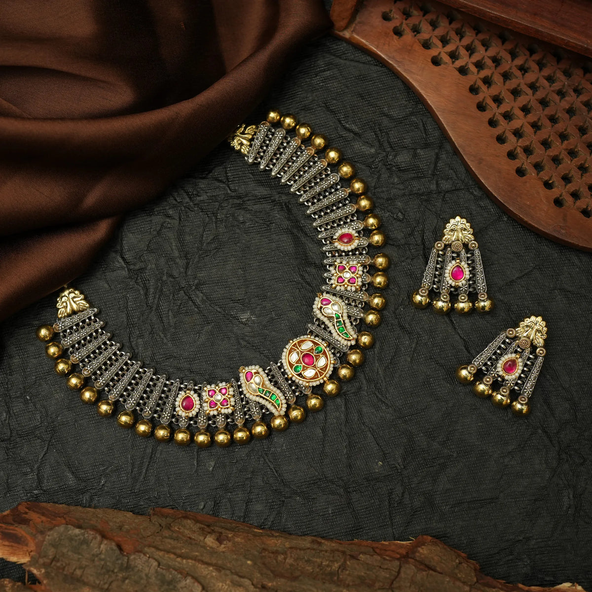 Greyna Victorian Polki Necklace - Iyla