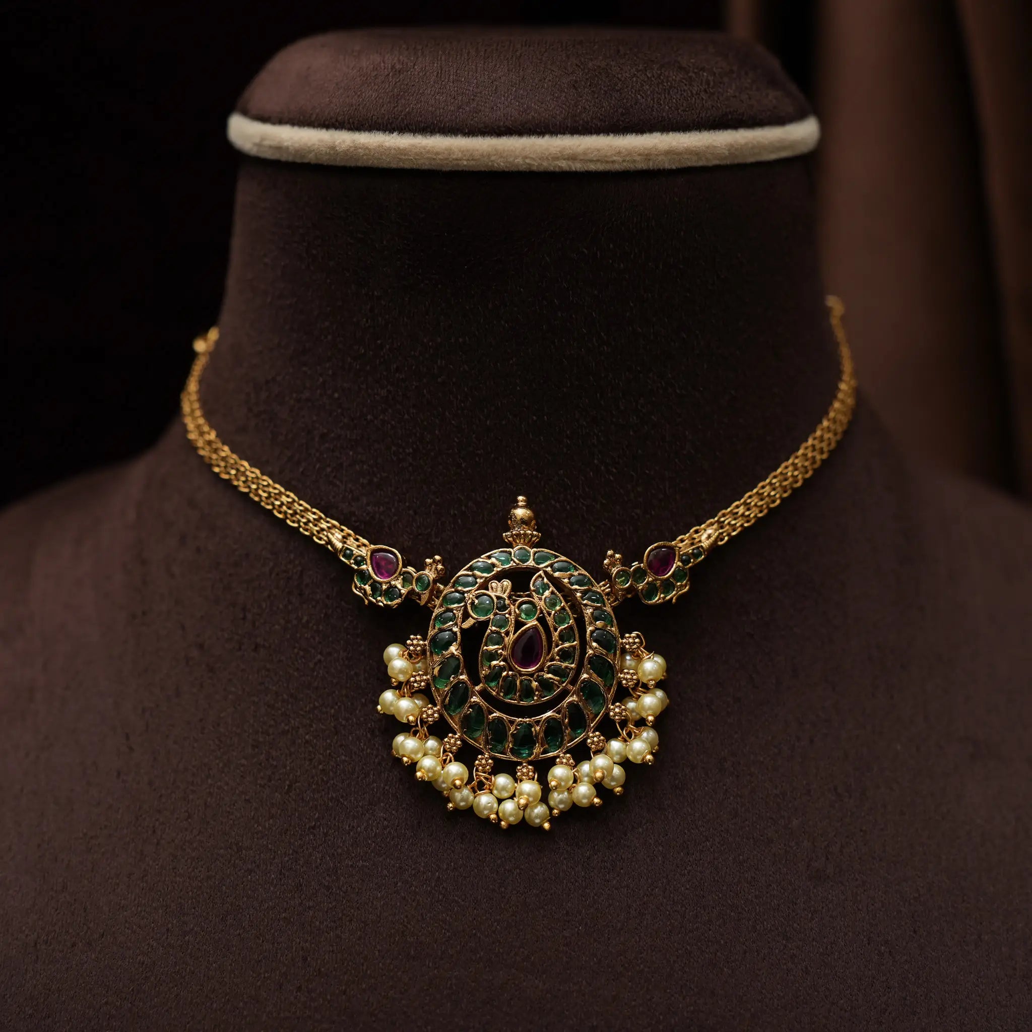 Guhasri Antique Necklace - Green