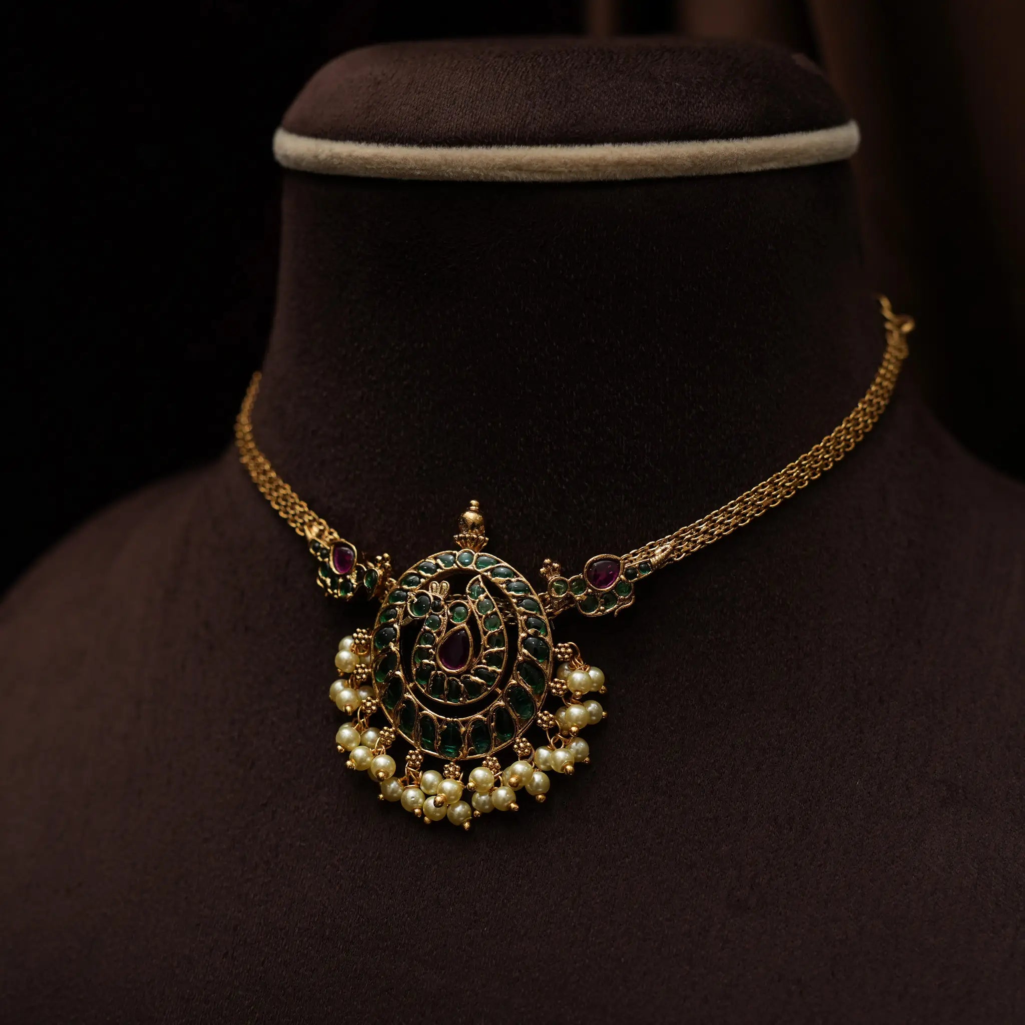 Guhasri Antique Necklace - Green