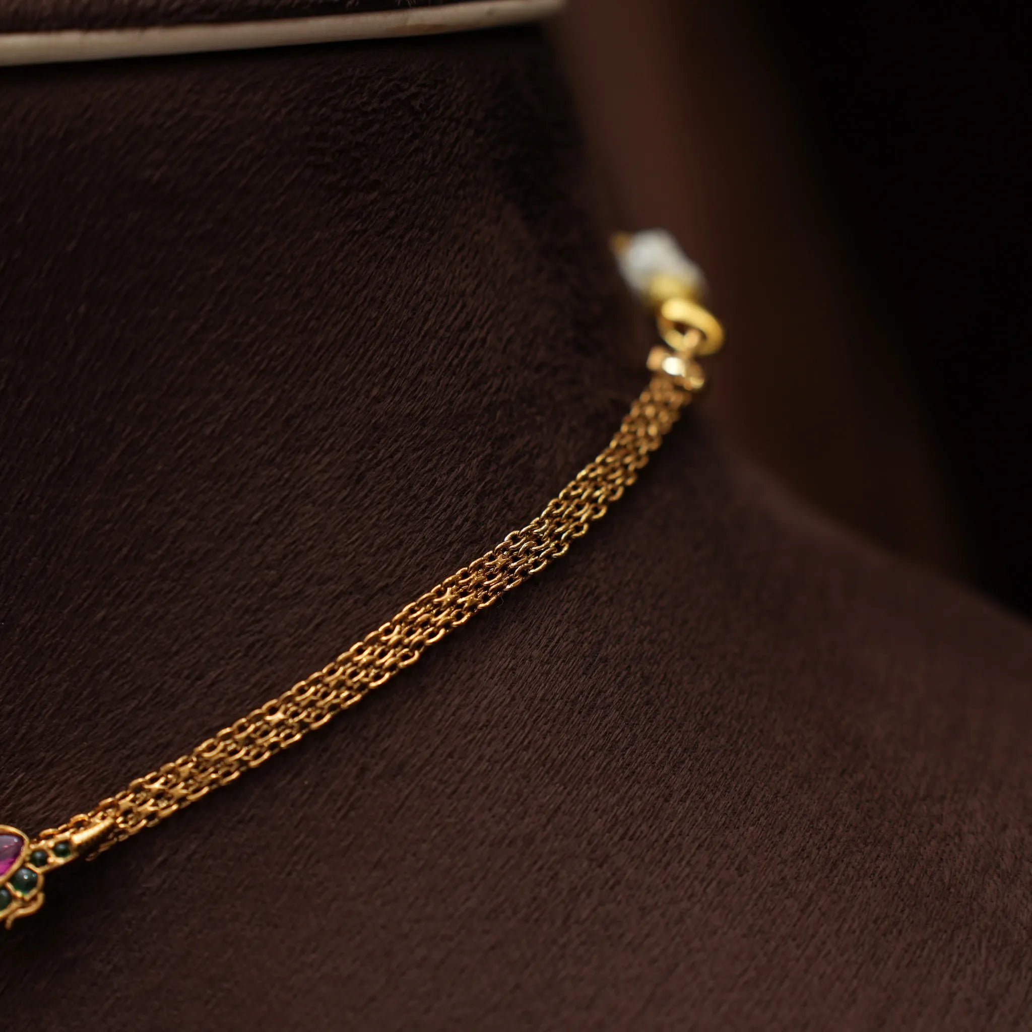 Guhasri Antique Necklace - Zoe