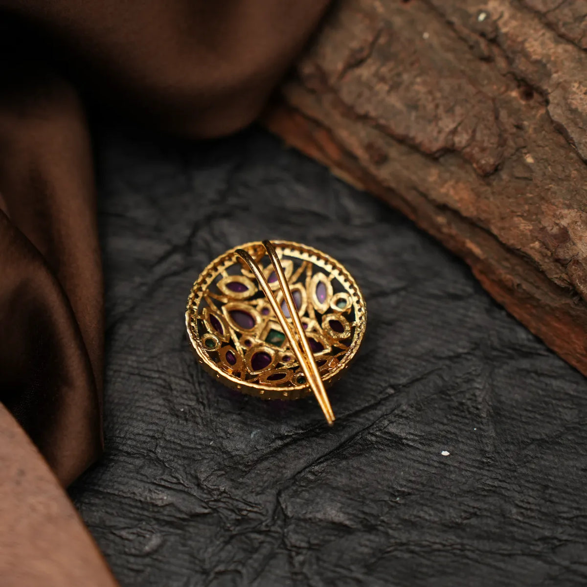Haislee Antique Hair Pin /  Rakkodi - Red
