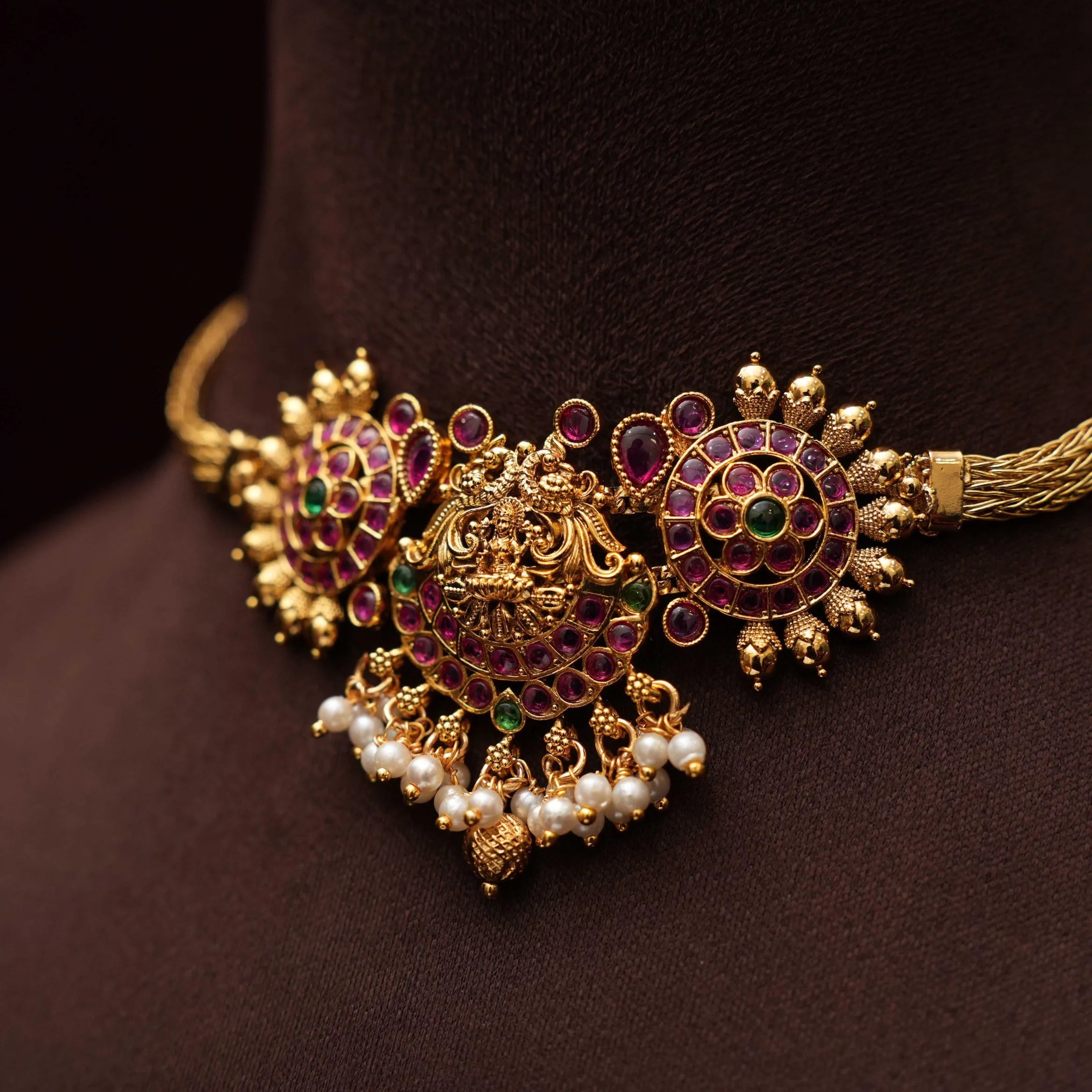 Hana Antique Hasli Necklace