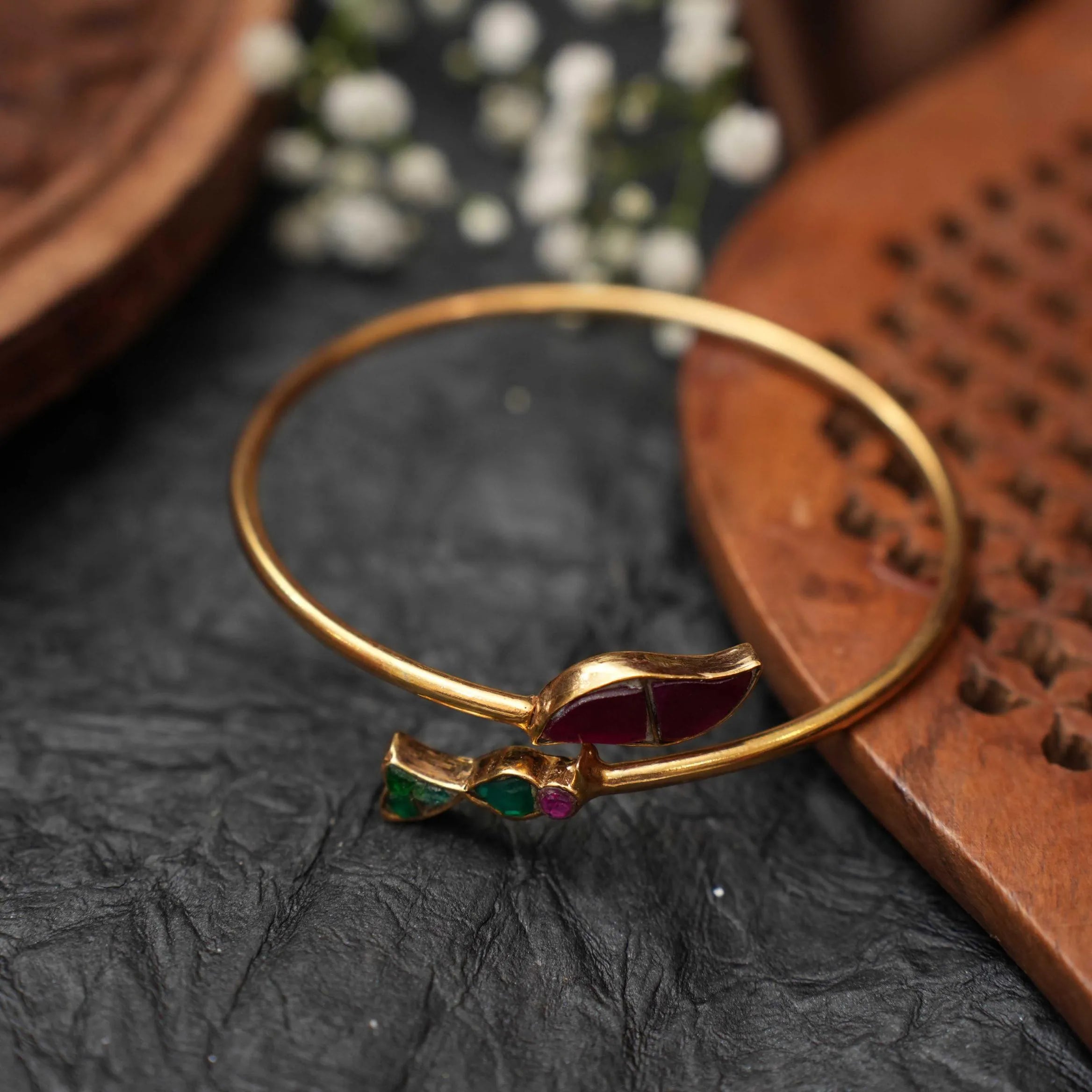 Hanvi Silver Kada Bangle