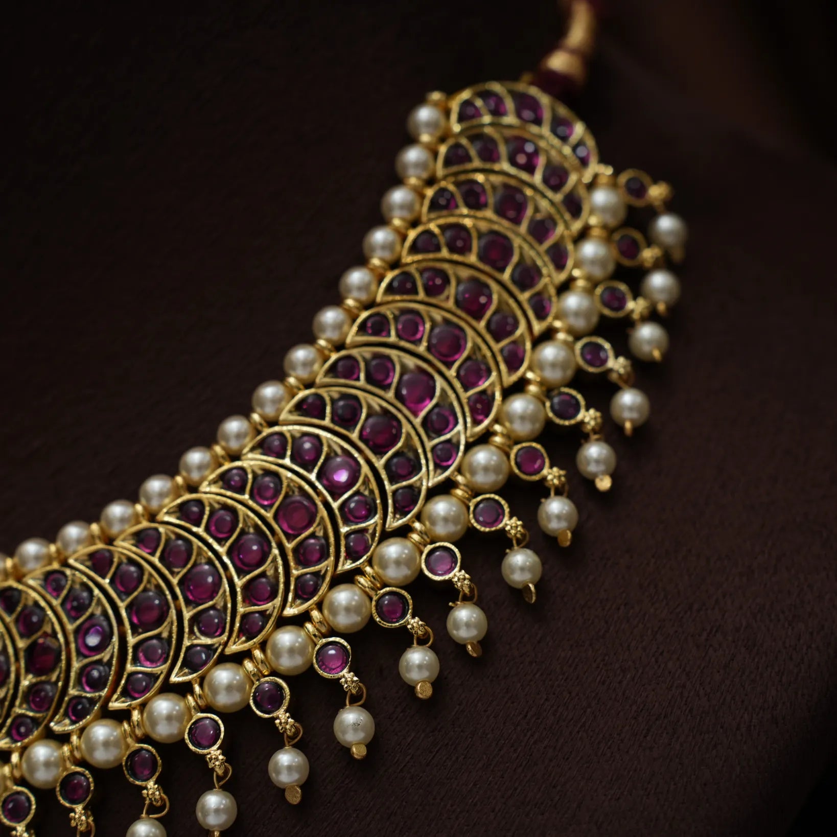 Harinyai Antique Necklace - Red