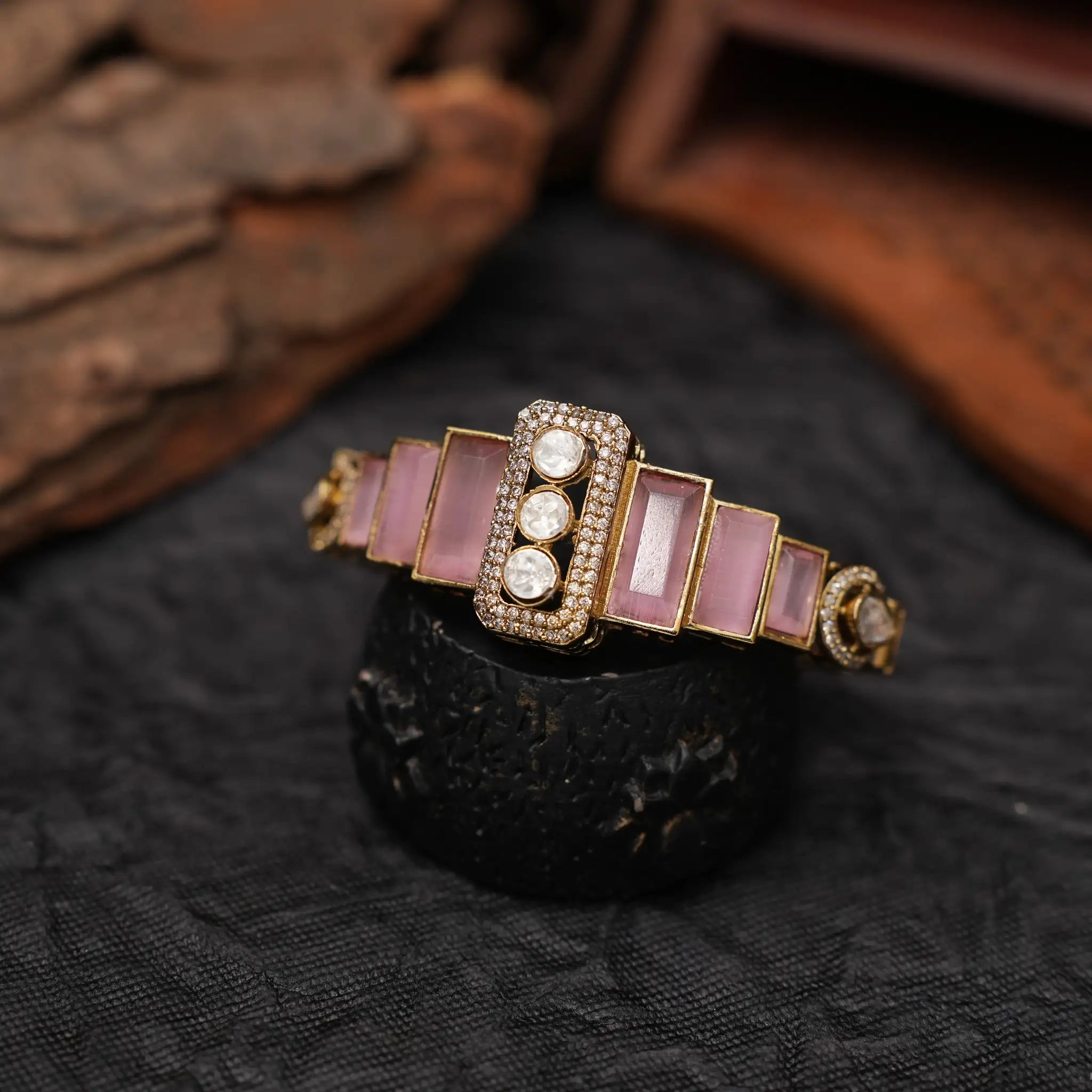 Harita Victorian Polki Bracelet - Pastel Pink
