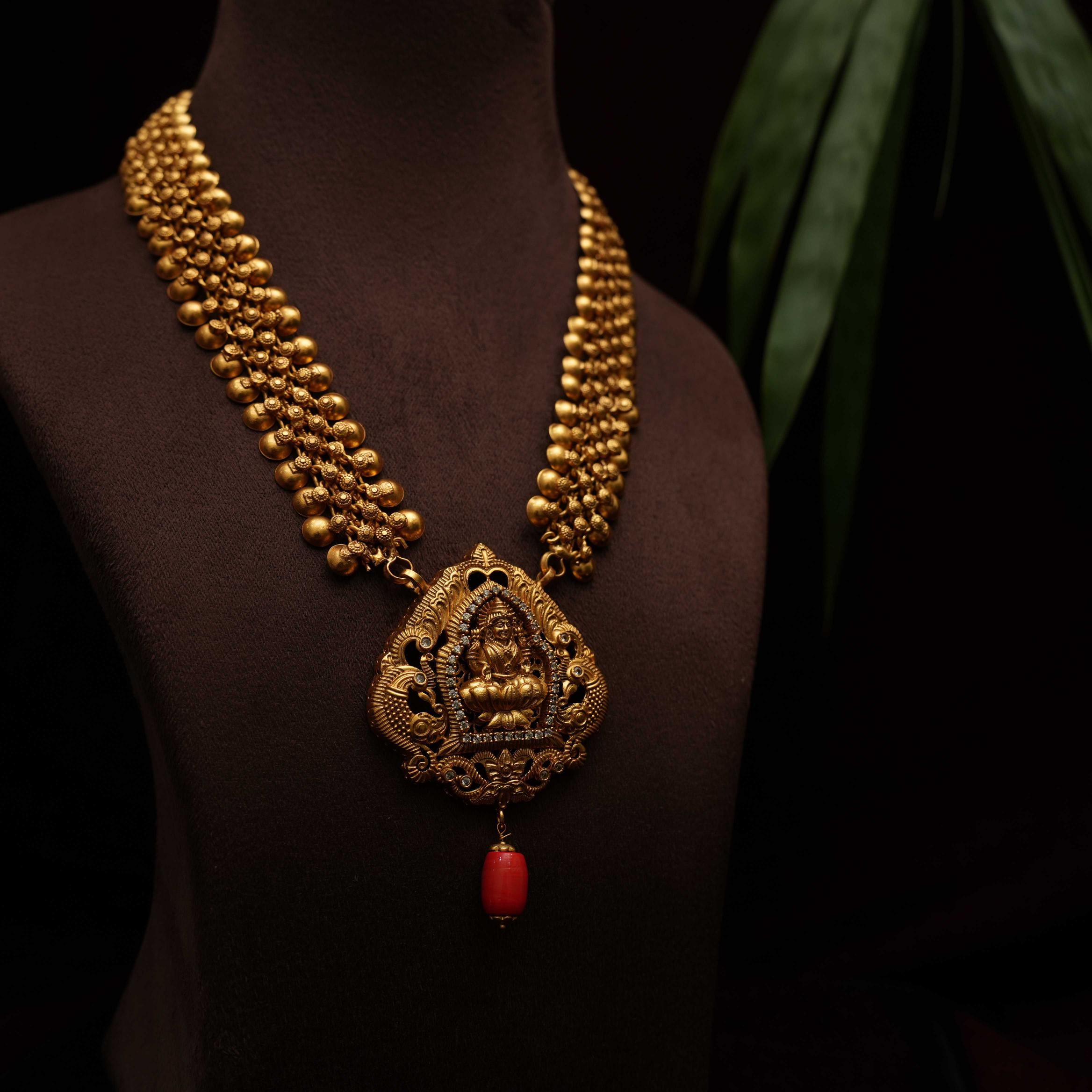 Harshi Antique Necklace