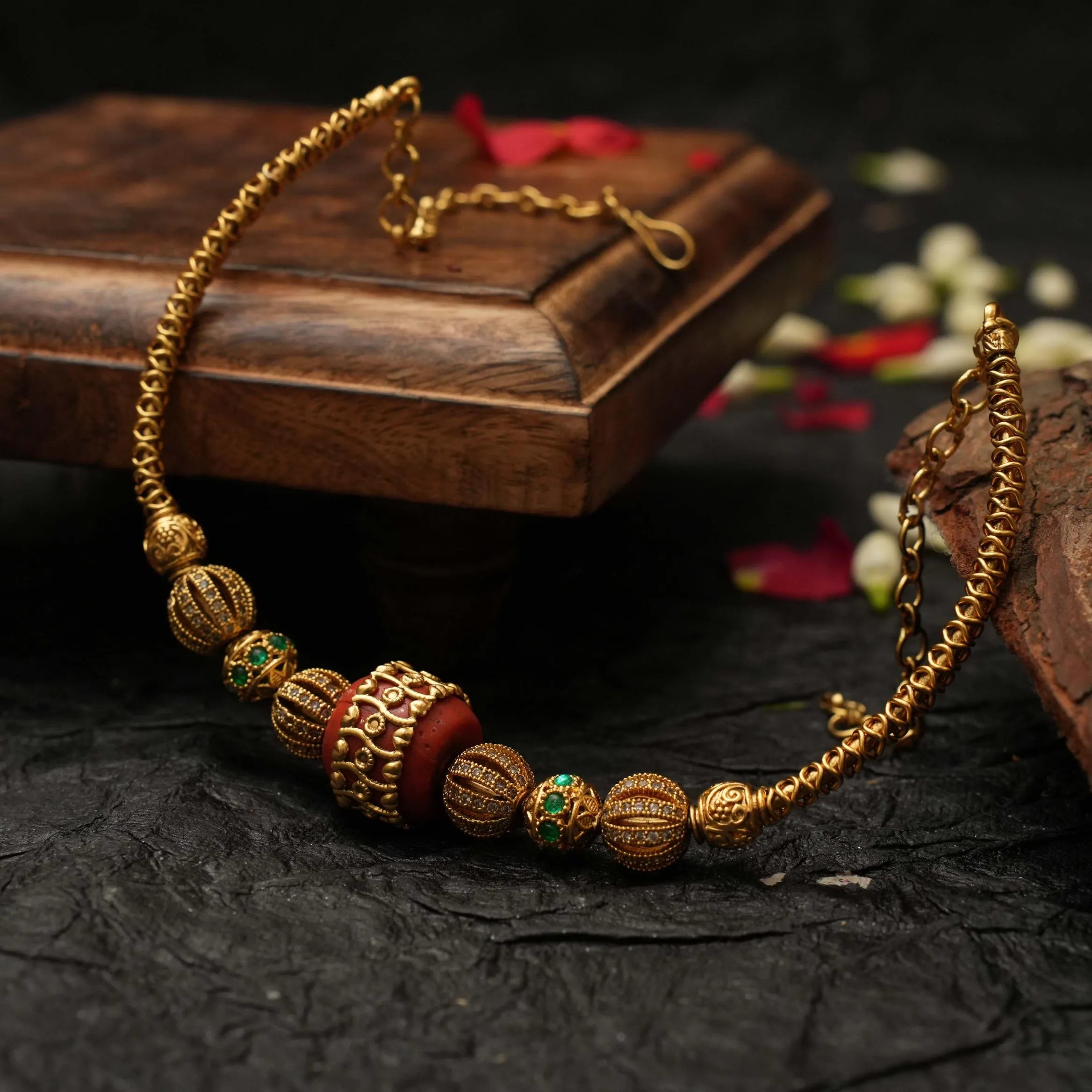 Hemu Antique Necklace - Rimli Boutique