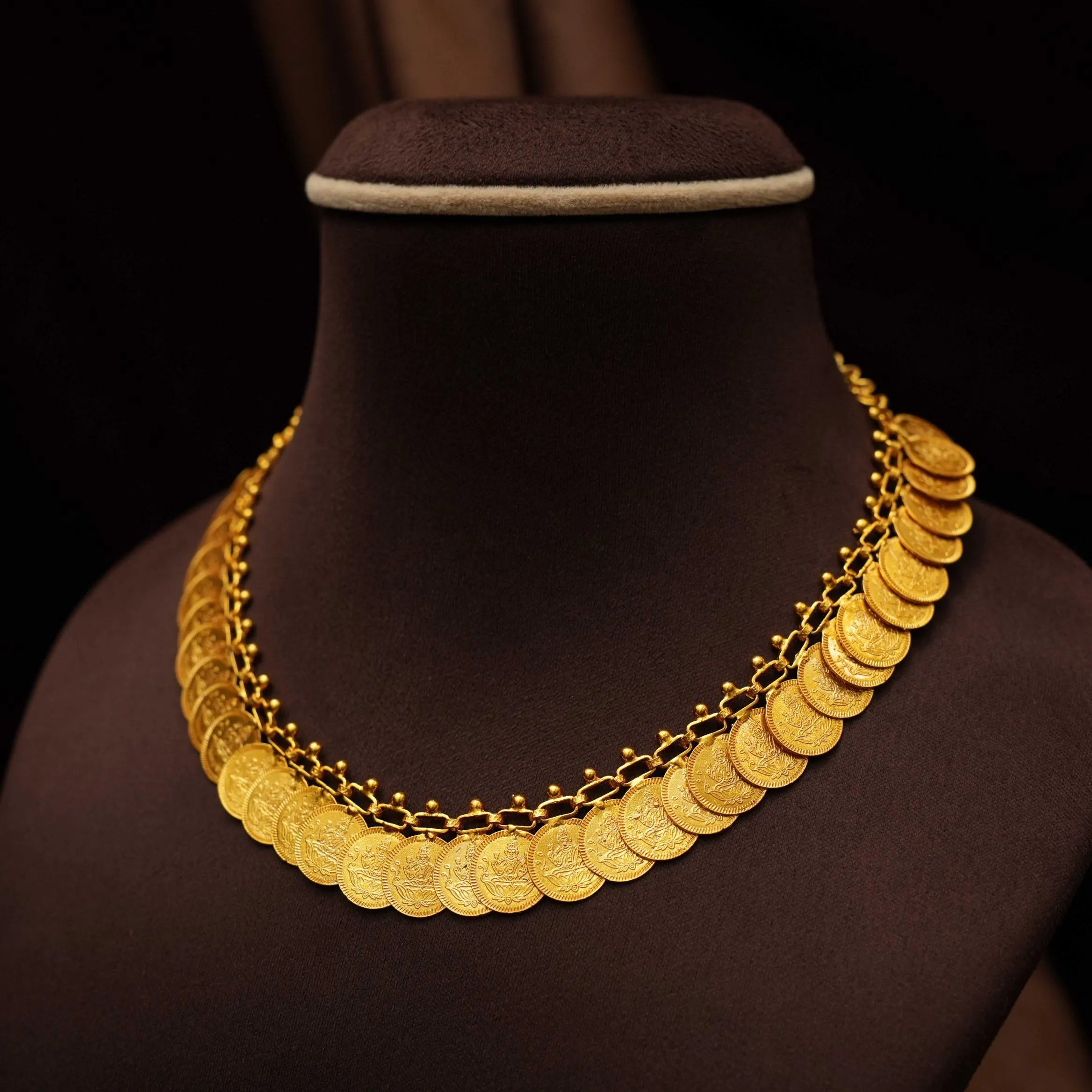 Hima Silver Coin Necklace