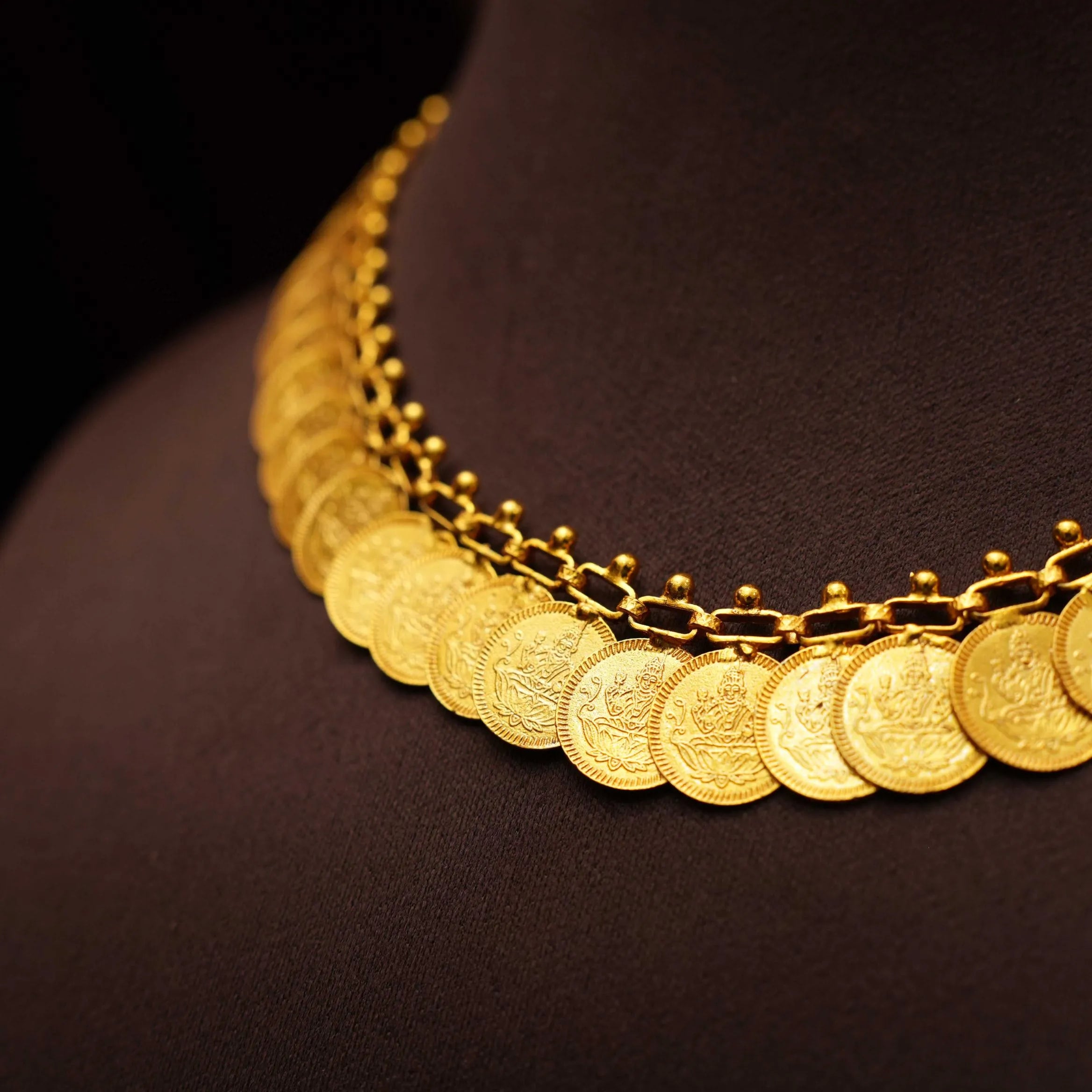 Hima Silver Coin Necklace