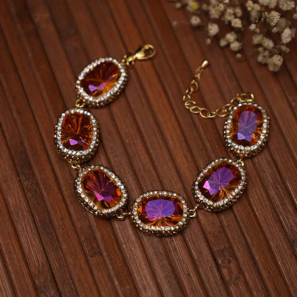 Hiranya Zircon Bracelet - Antique Amber Gold