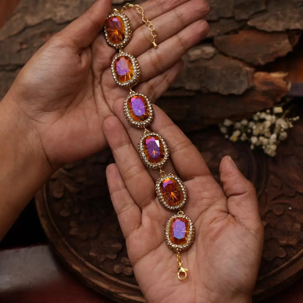 Hiranya Zircon Bracelet - Antique Amber Gold