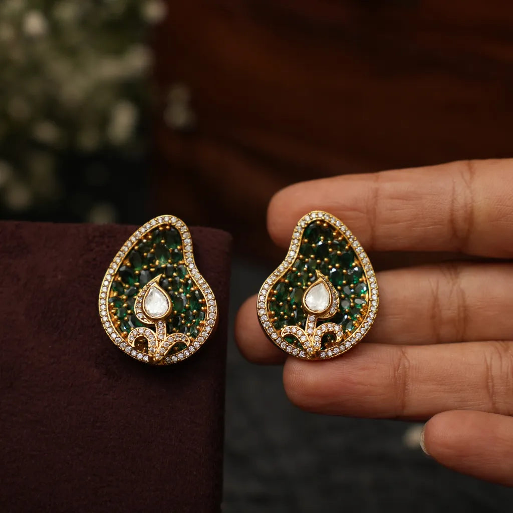 Hivika Polki Ear Stud - Green