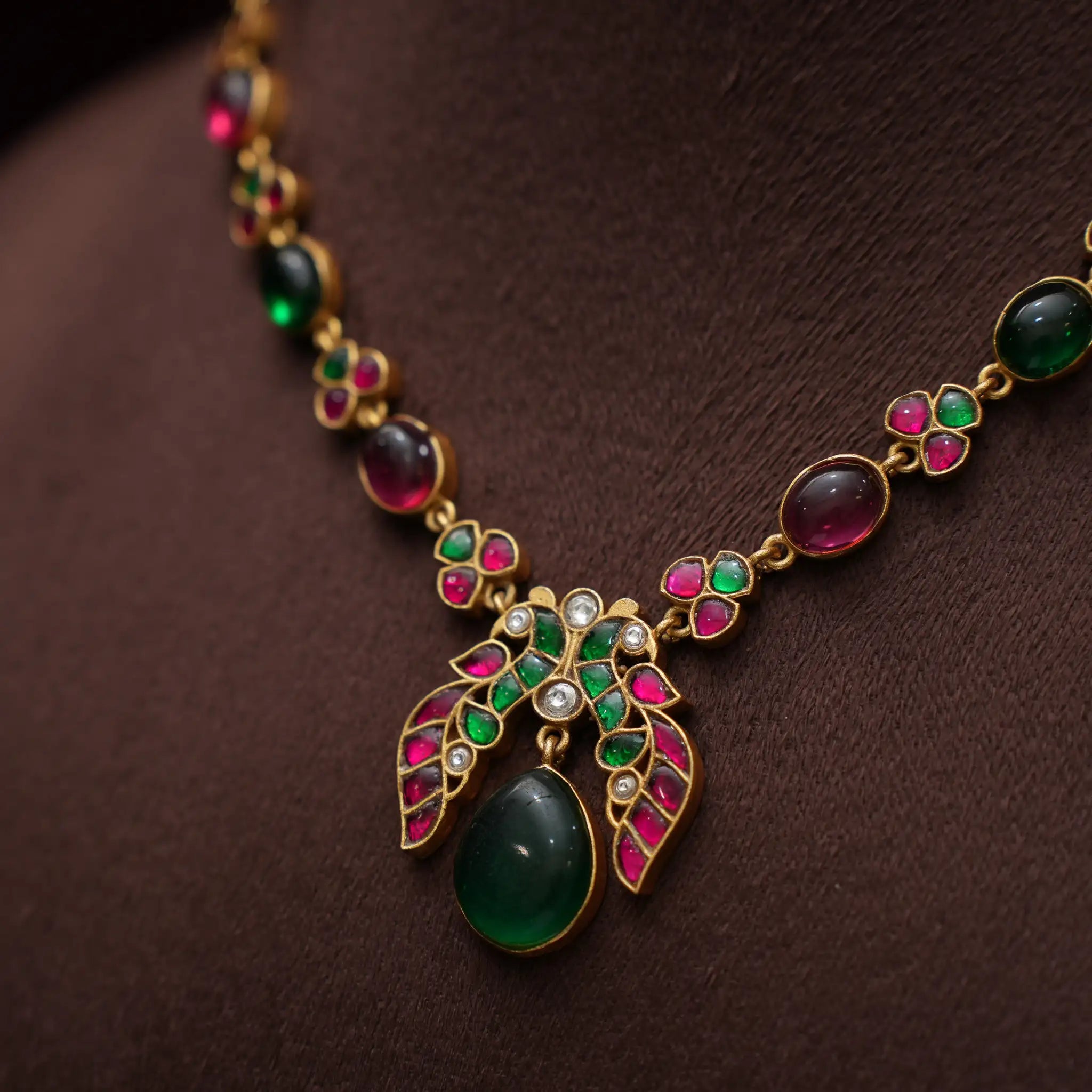 Hradini Polki Necklace - Cyra