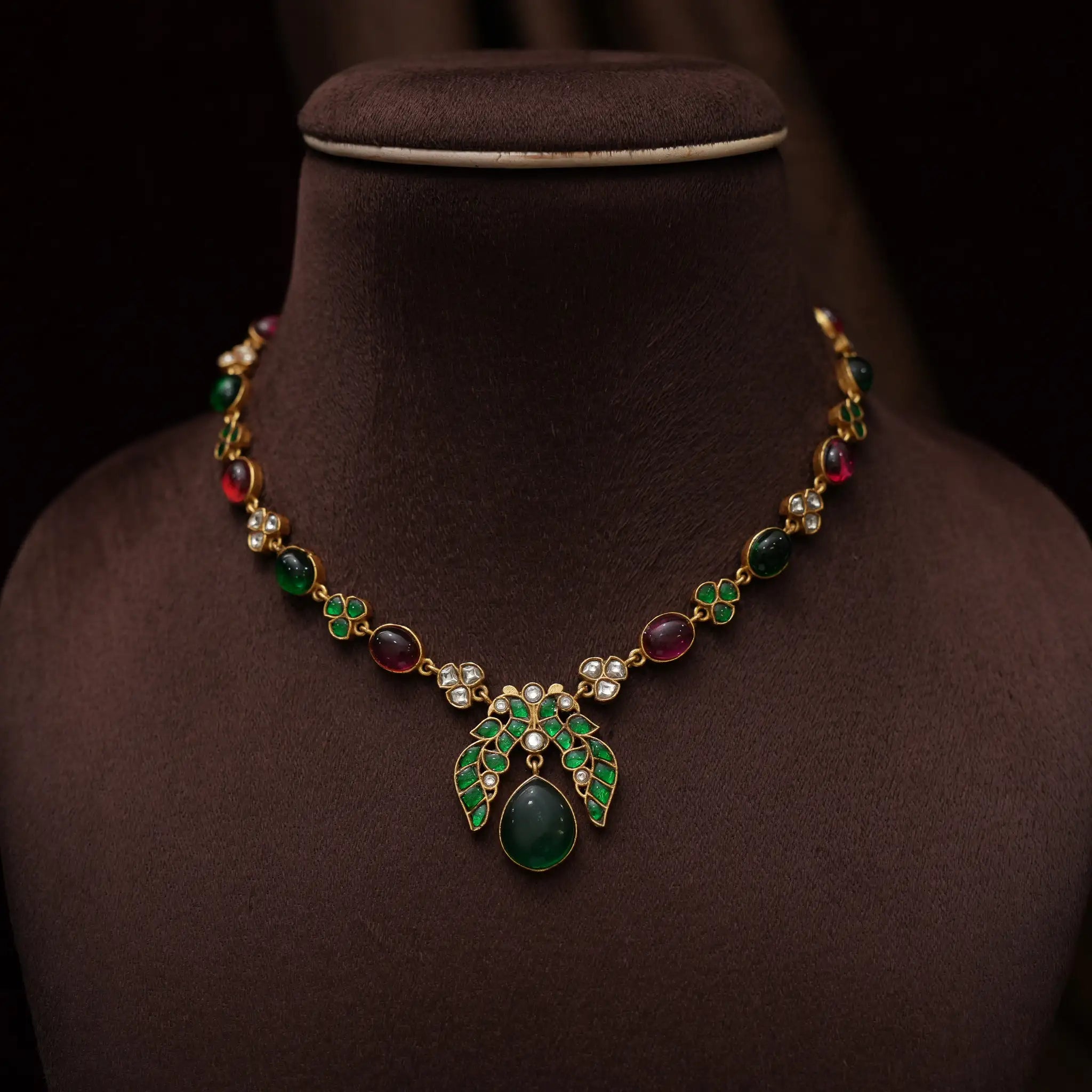 Hradini Polki Necklace - Riya