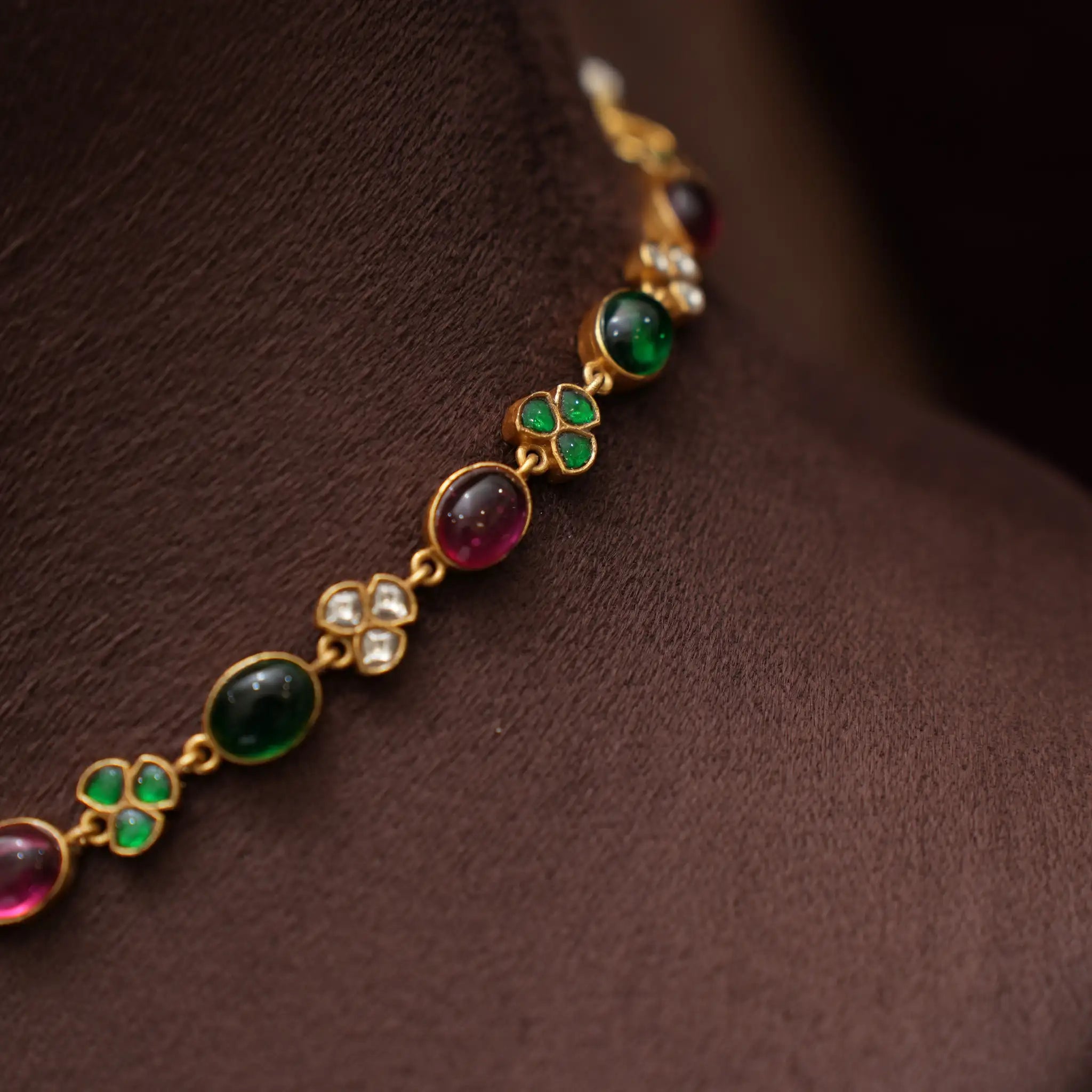 Hradini Polki Necklace - Riya