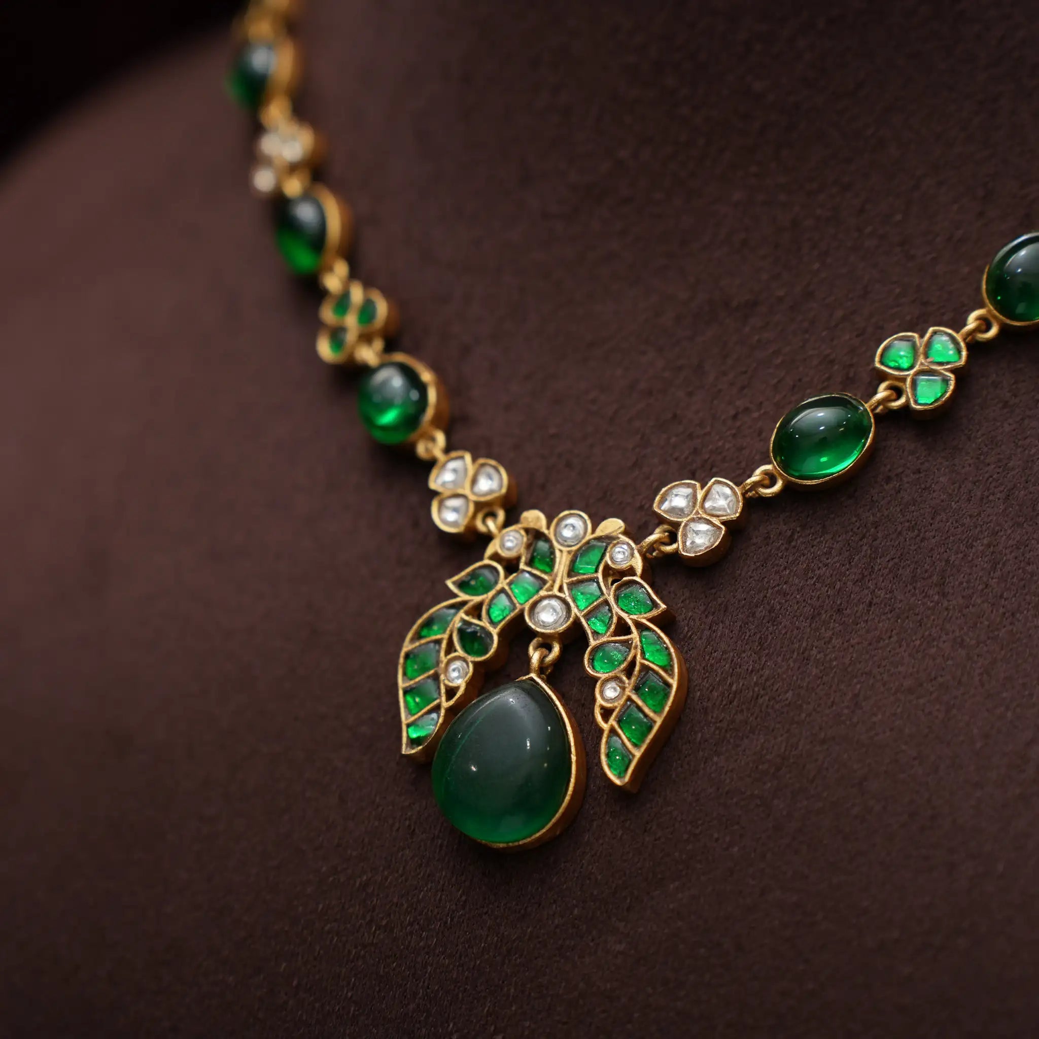 Hradini Polki Necklace - Lexi