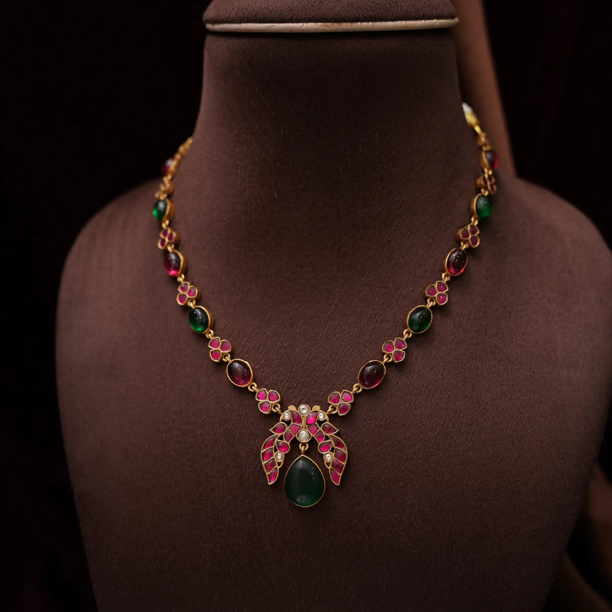 Hradini Polki Necklace - Luca