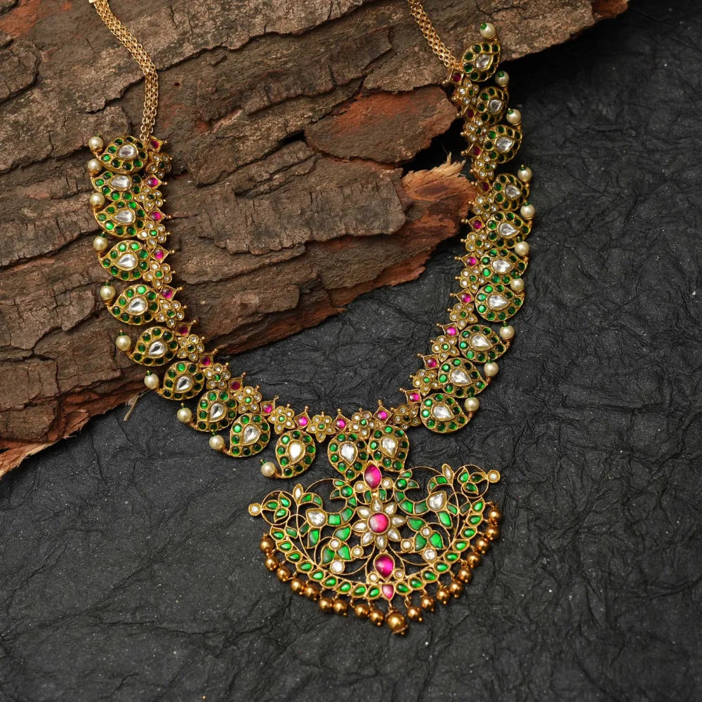 Hritika Traditional Mango Necklace - Green