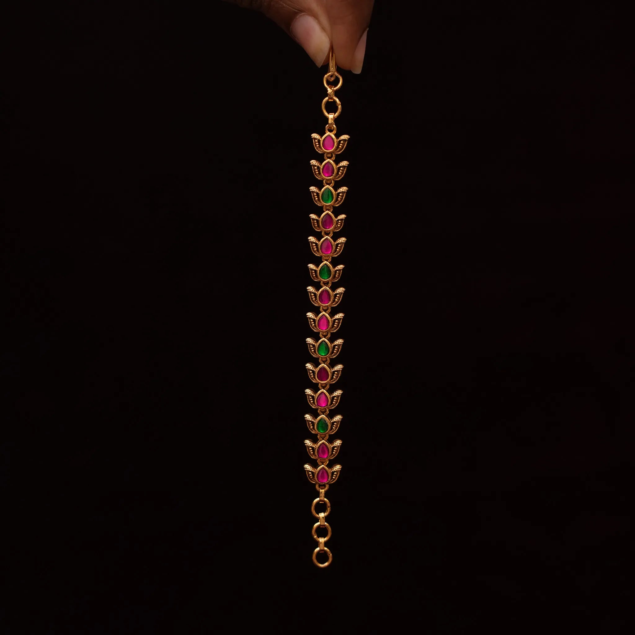 Idhika Antique Ear Chain - Red & Green