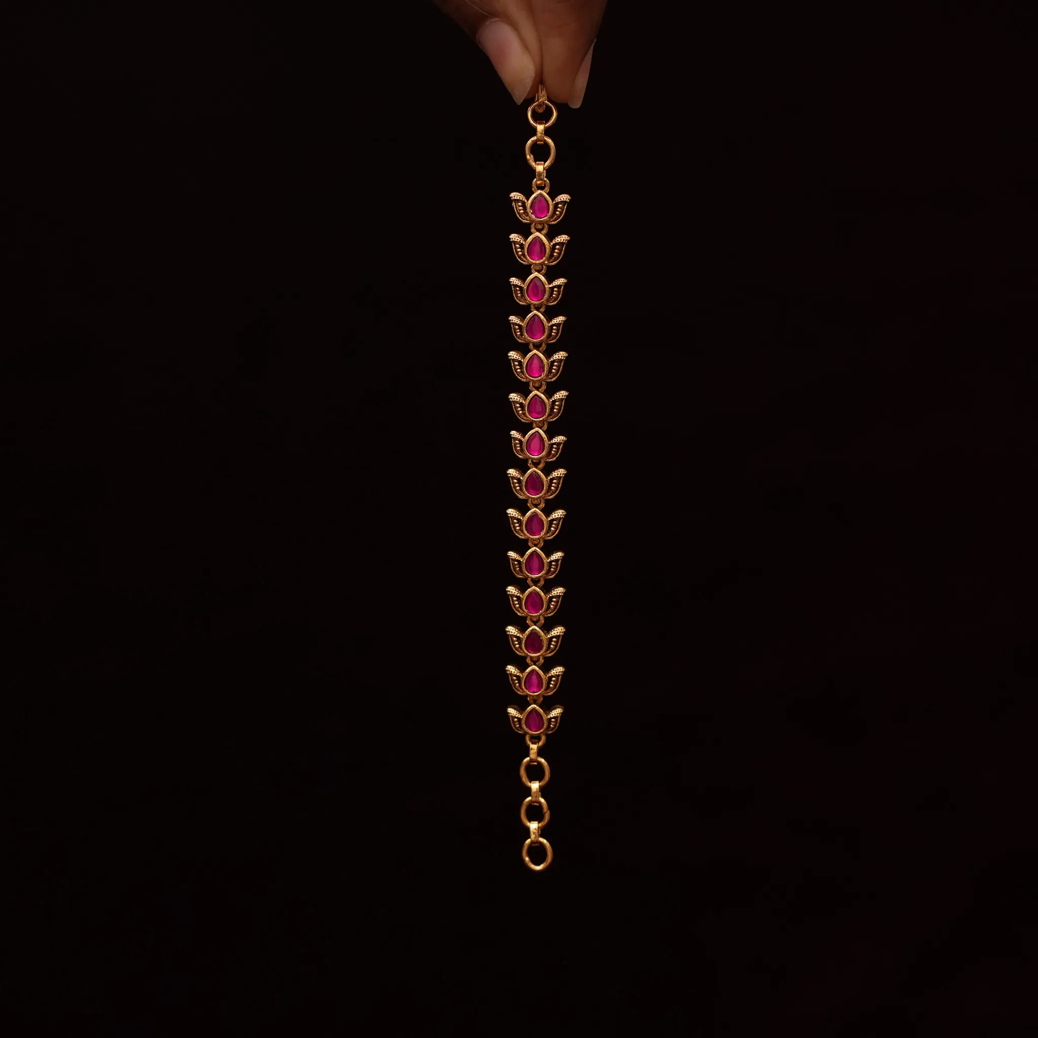 Idhika Antique Ear Chain - Ruby Pink